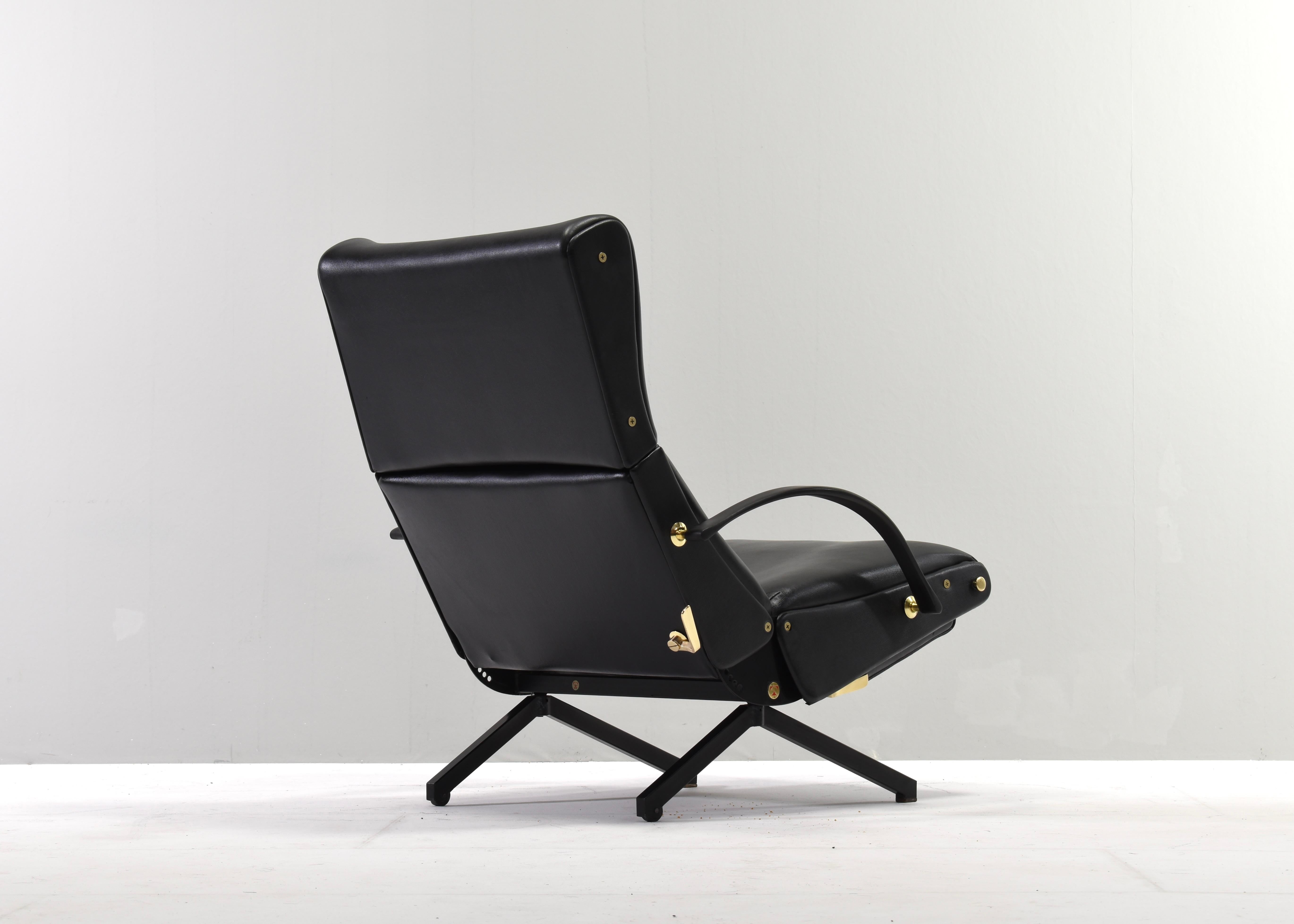Osvaldo Borsani P40 Lounge Chair for TECNO, Italy, circa 1950-70 3