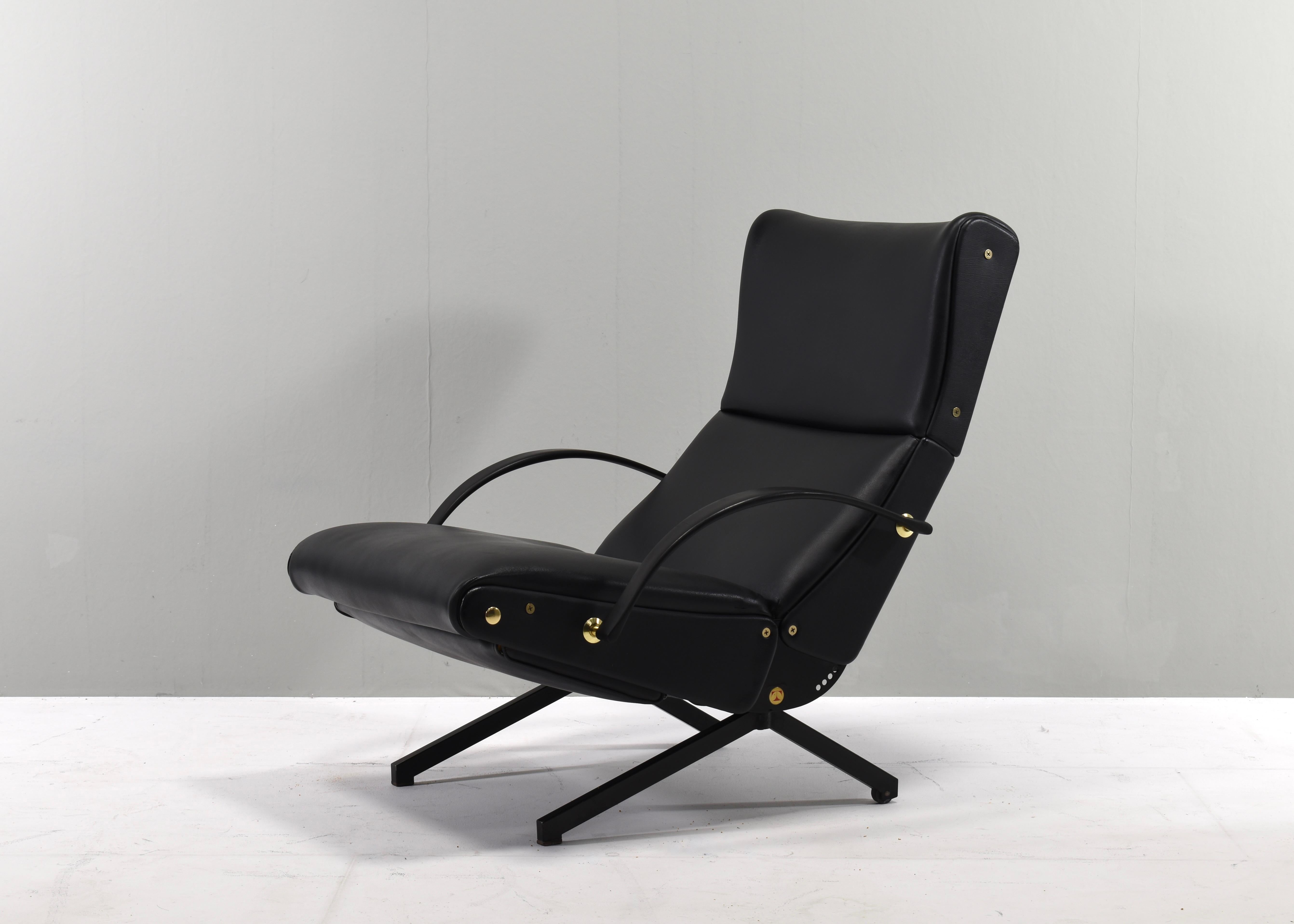 Osvaldo Borsani P40 Lounge Chair for TECNO, Italy, circa 1950-70 2