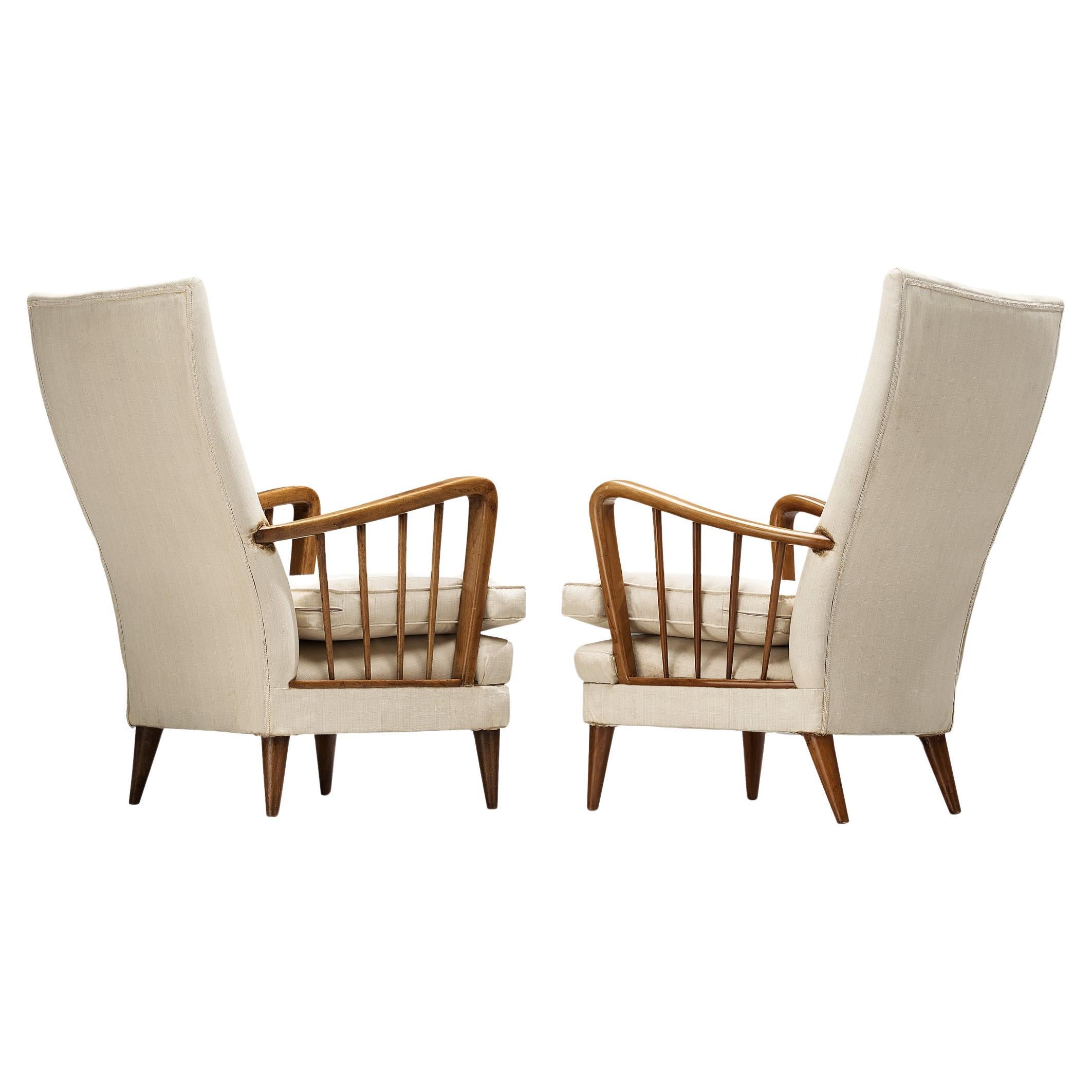 Osvaldo Borsani Pair of Lounge Chairs in Walnut and Off-White Upholstery 