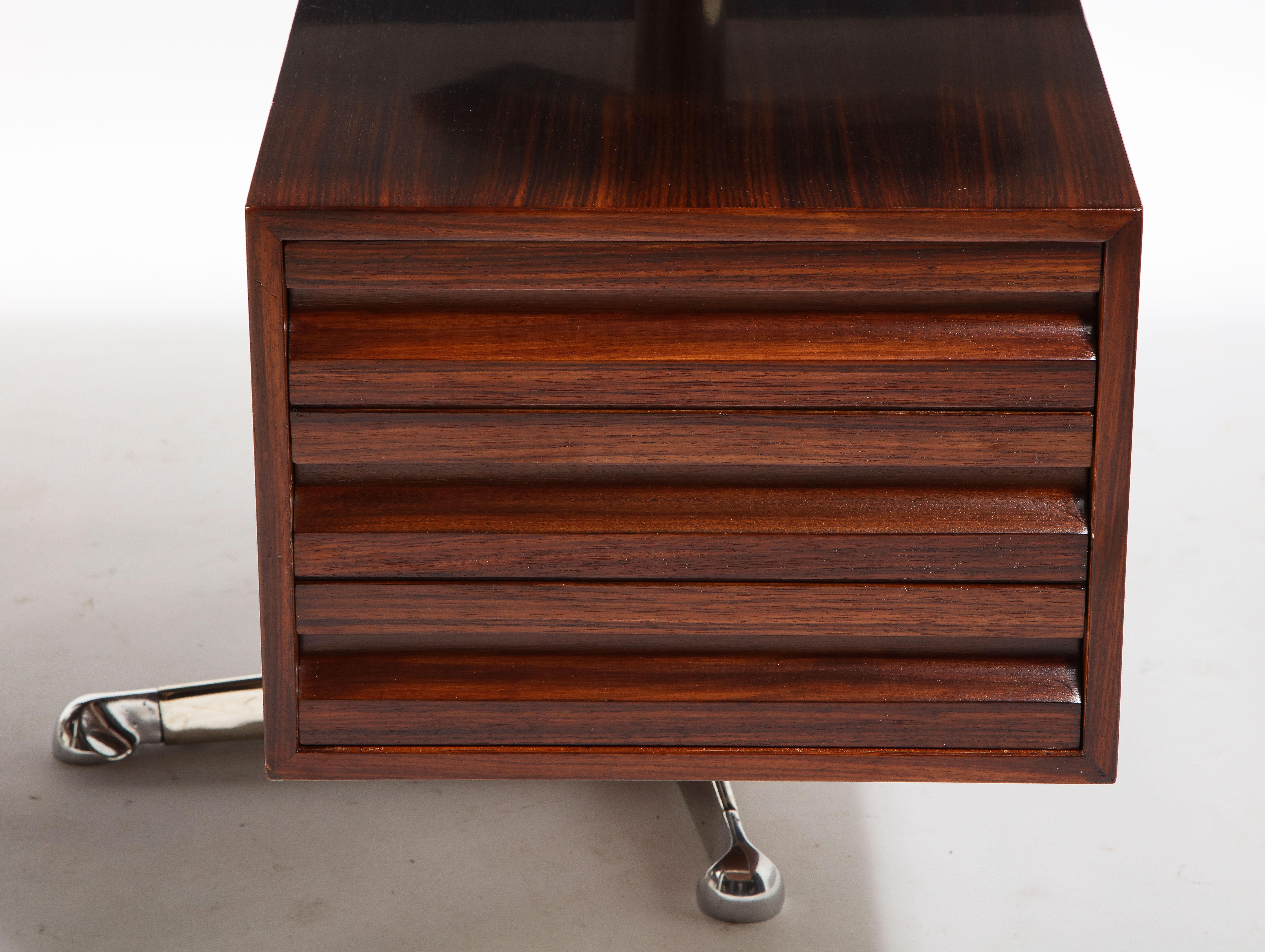 Osvaldo Borsani Rosewood and Aluminum Desk for Tecno SPA, Italy 1960's 4