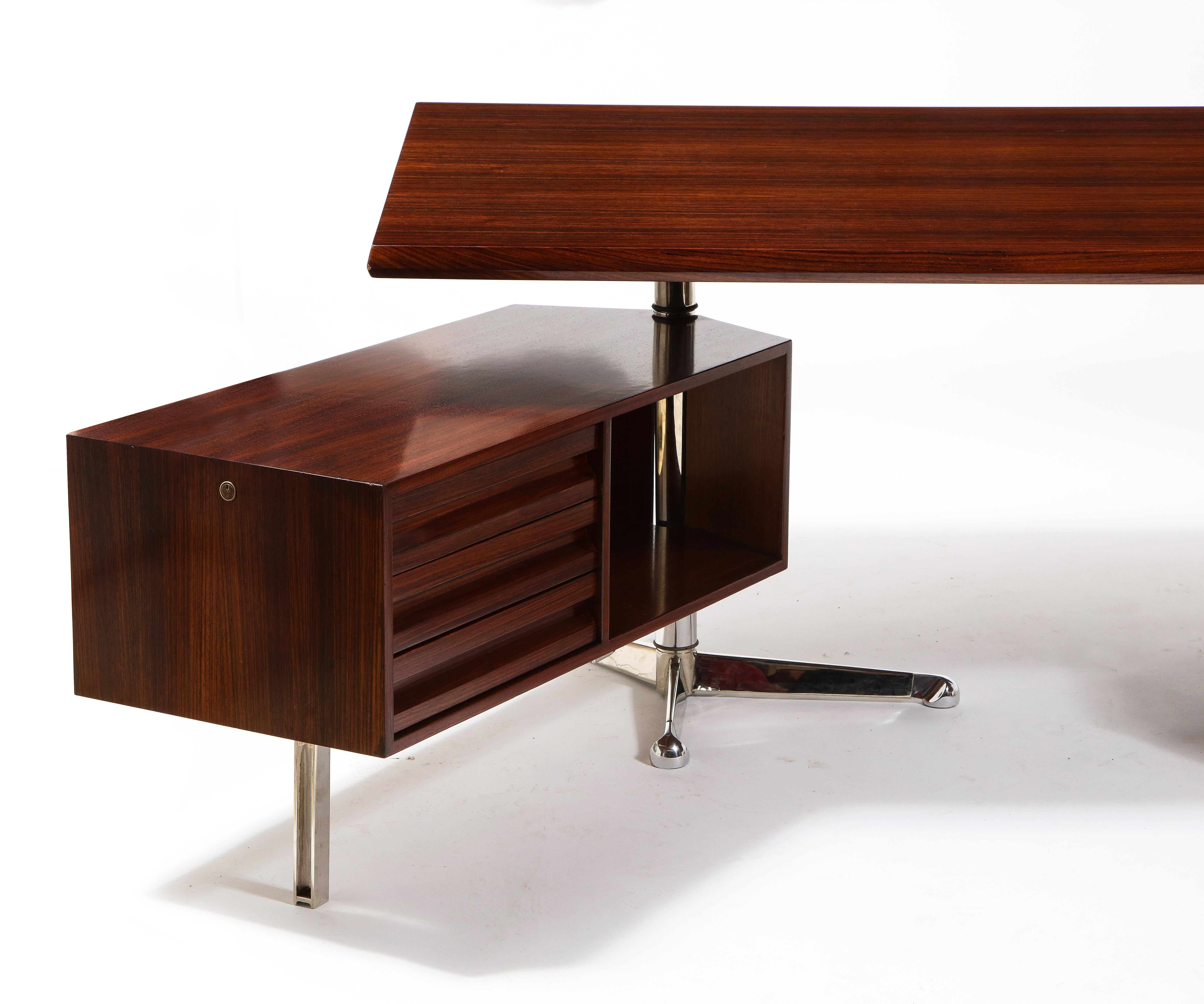 Osvaldo Borsani Rosewood and Aluminum Desk for Tecno SPA, Italy 1960's 3