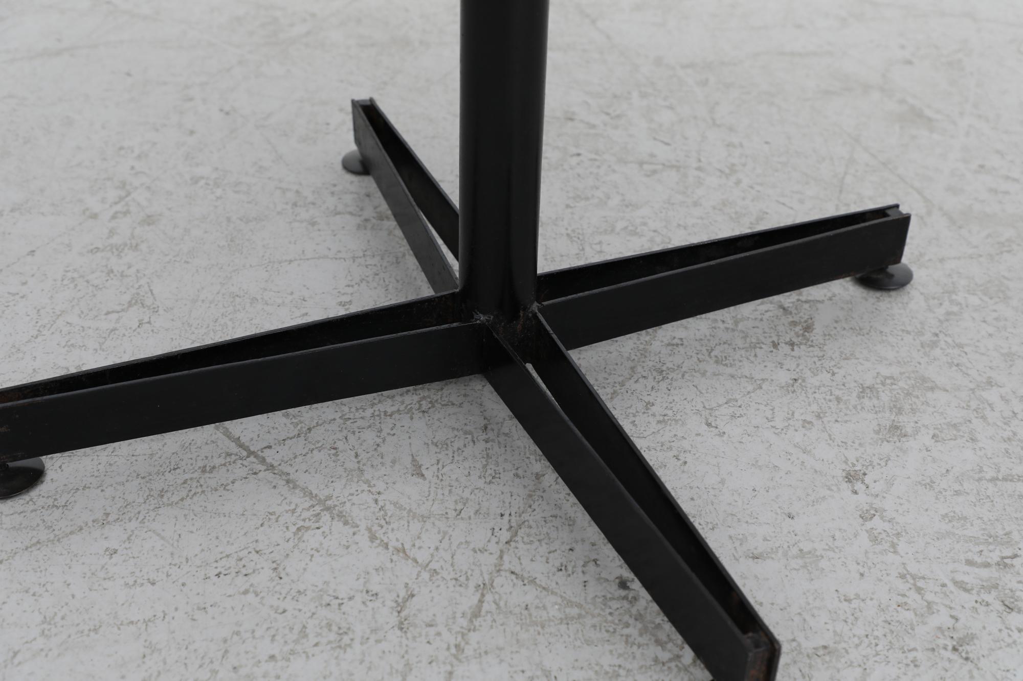 Metal Osvaldo Borsani Round Pedestal Table White Laminate Top, Teak Edge & Black Base For Sale