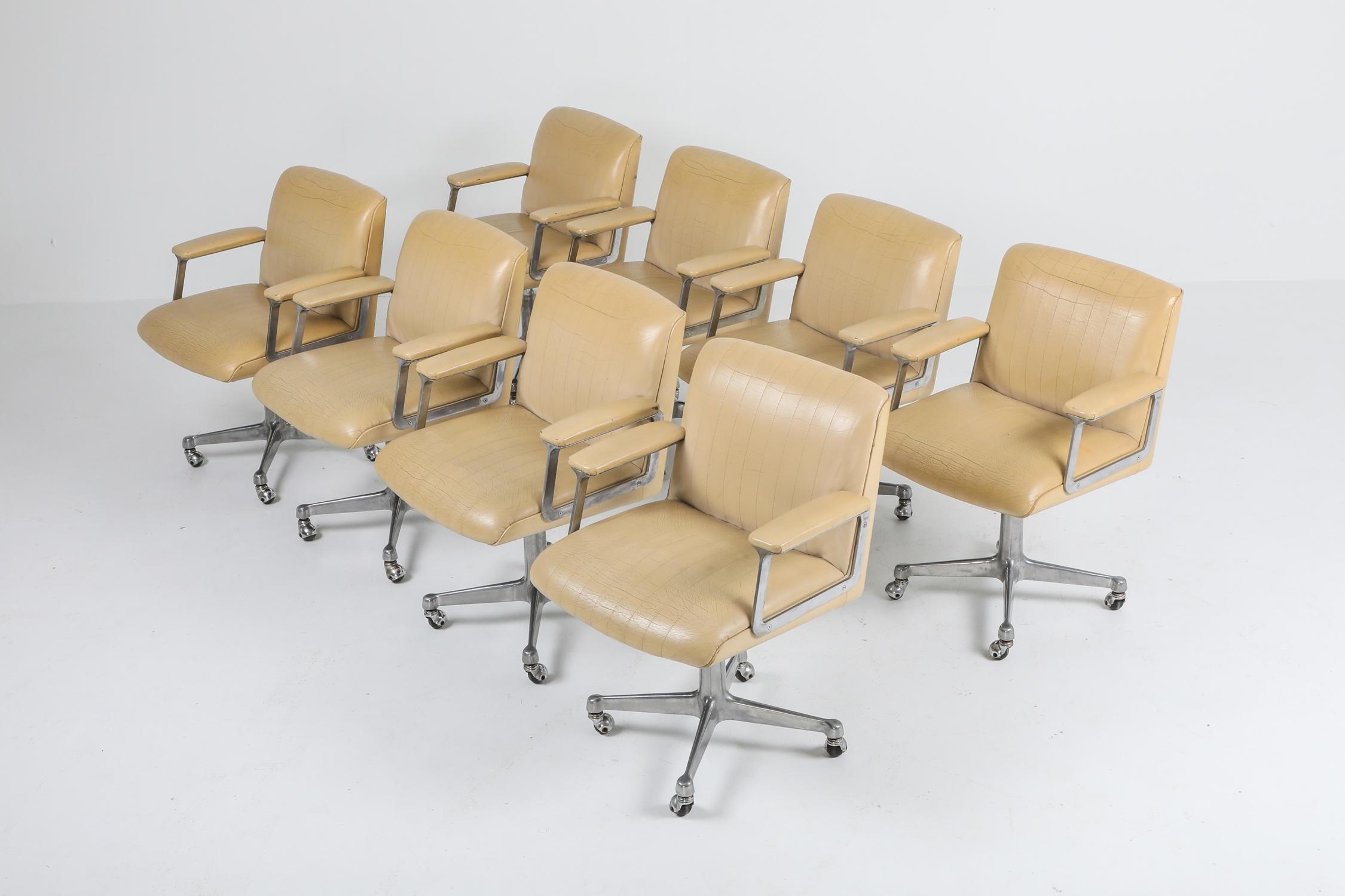 Borsani Osvaldo P126 swivel chairs, Tecno Italy, Mid-Century Modern, 1966, 8 chairs available

Camel leather swiveling armchairs by Osvaldo Borsani for Tecno 
Founder with his brother Fulgenzio of Tecno, the architect Osvaldo Borsani designed most