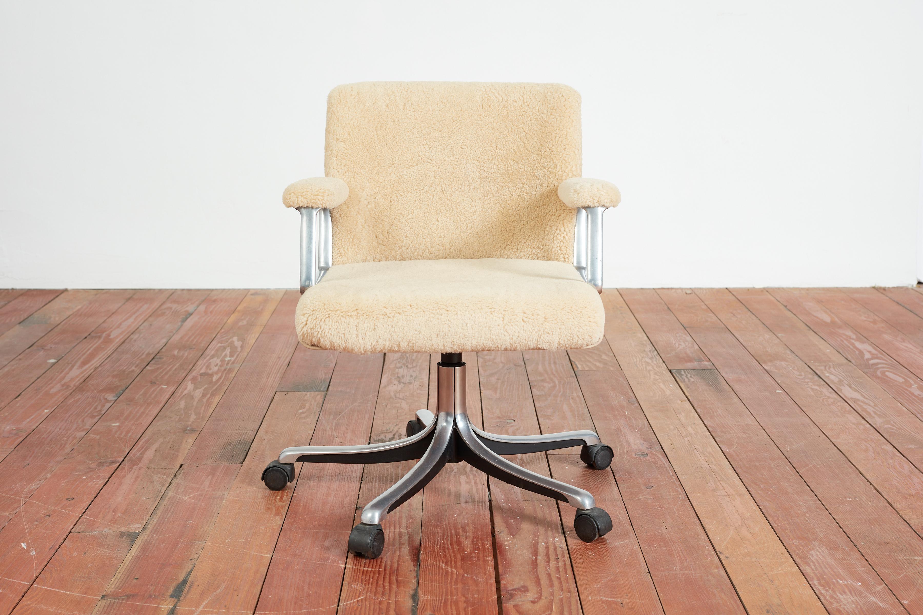 Late 20th Century Osvaldo Borsani Shearling Office Chair