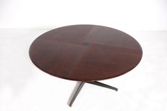Table d'appoint Osvaldo Borsani pour Tecno en bois, années 1950