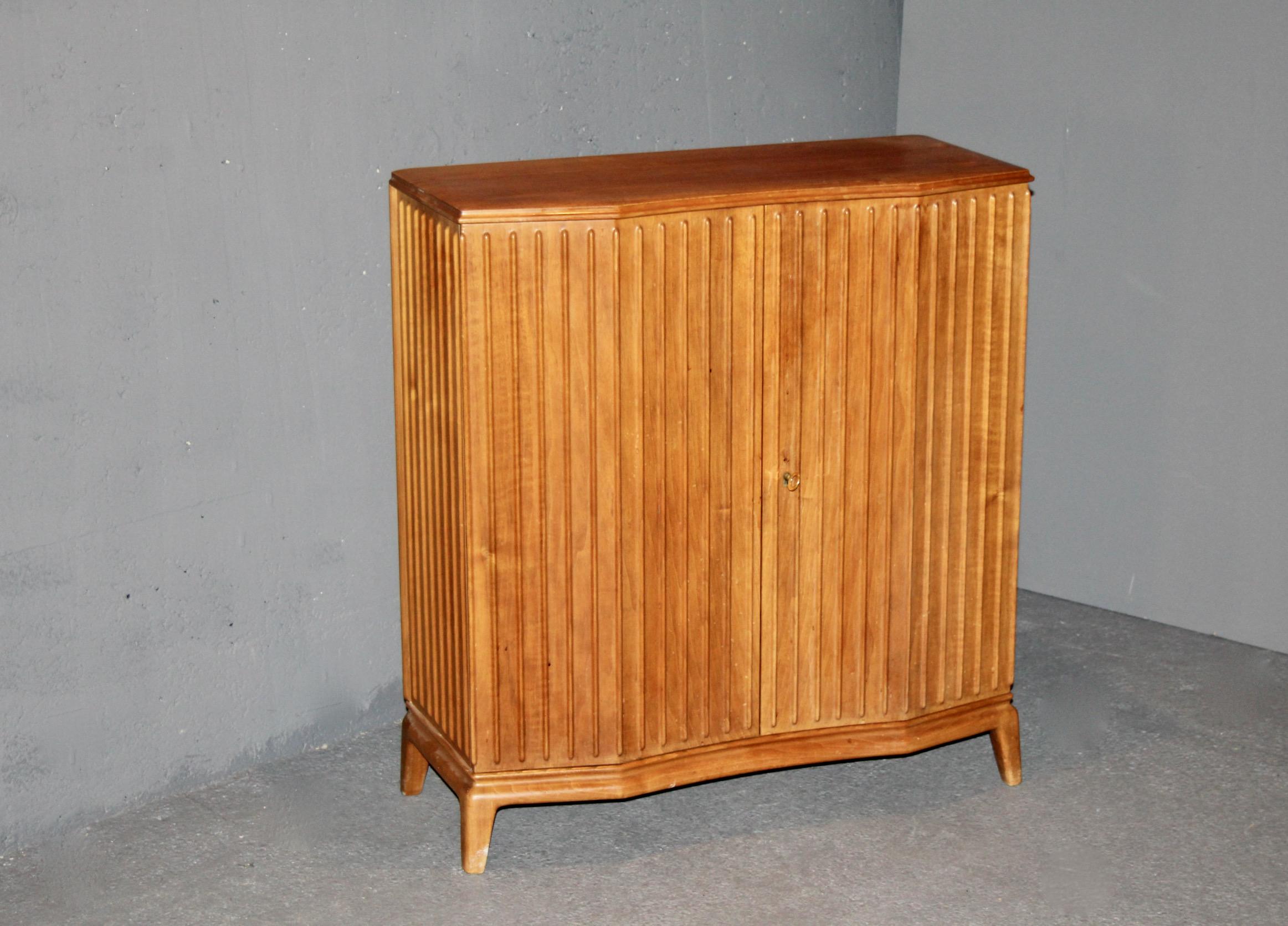Osvaldo Borsani Stil Holz Buffet 