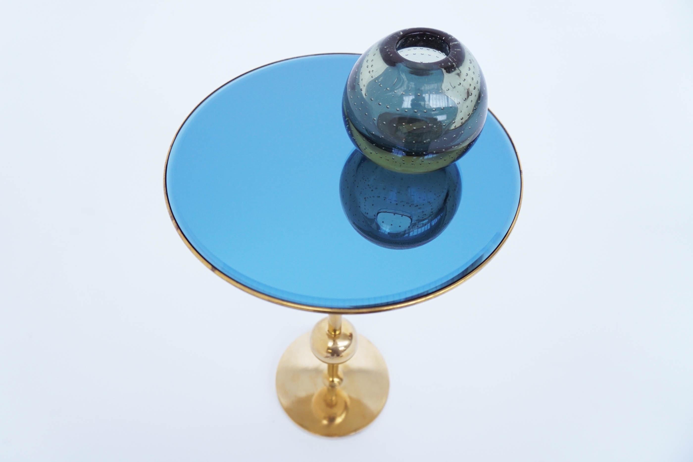 Italian Osvaldo Borsani T1 Side Table in Brass and Blu Mirrored Glass, Italy, 1950