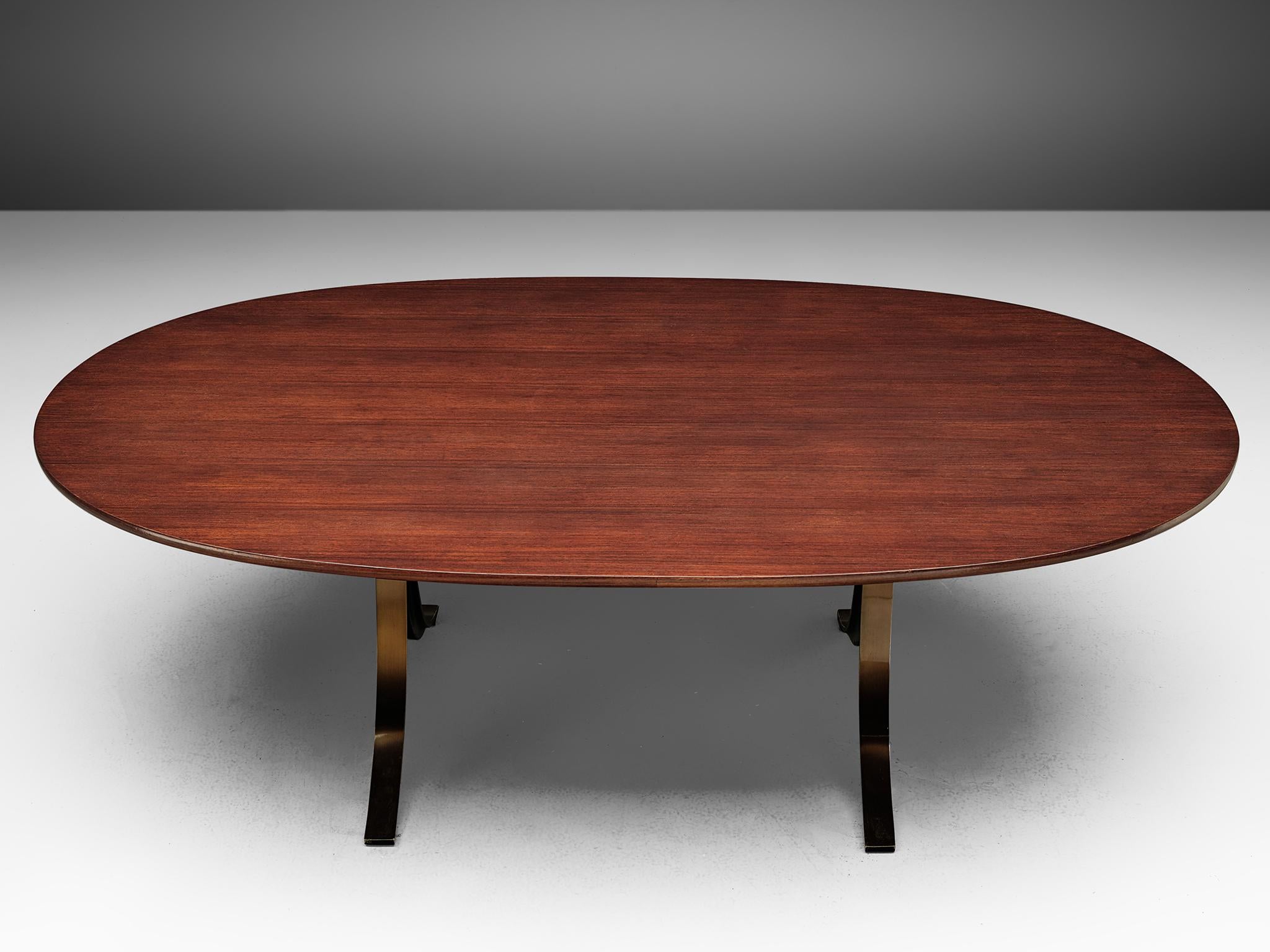 Osvaldo Borsani 'T102' Oval Table in Teak In Good Condition In Waalwijk, NL