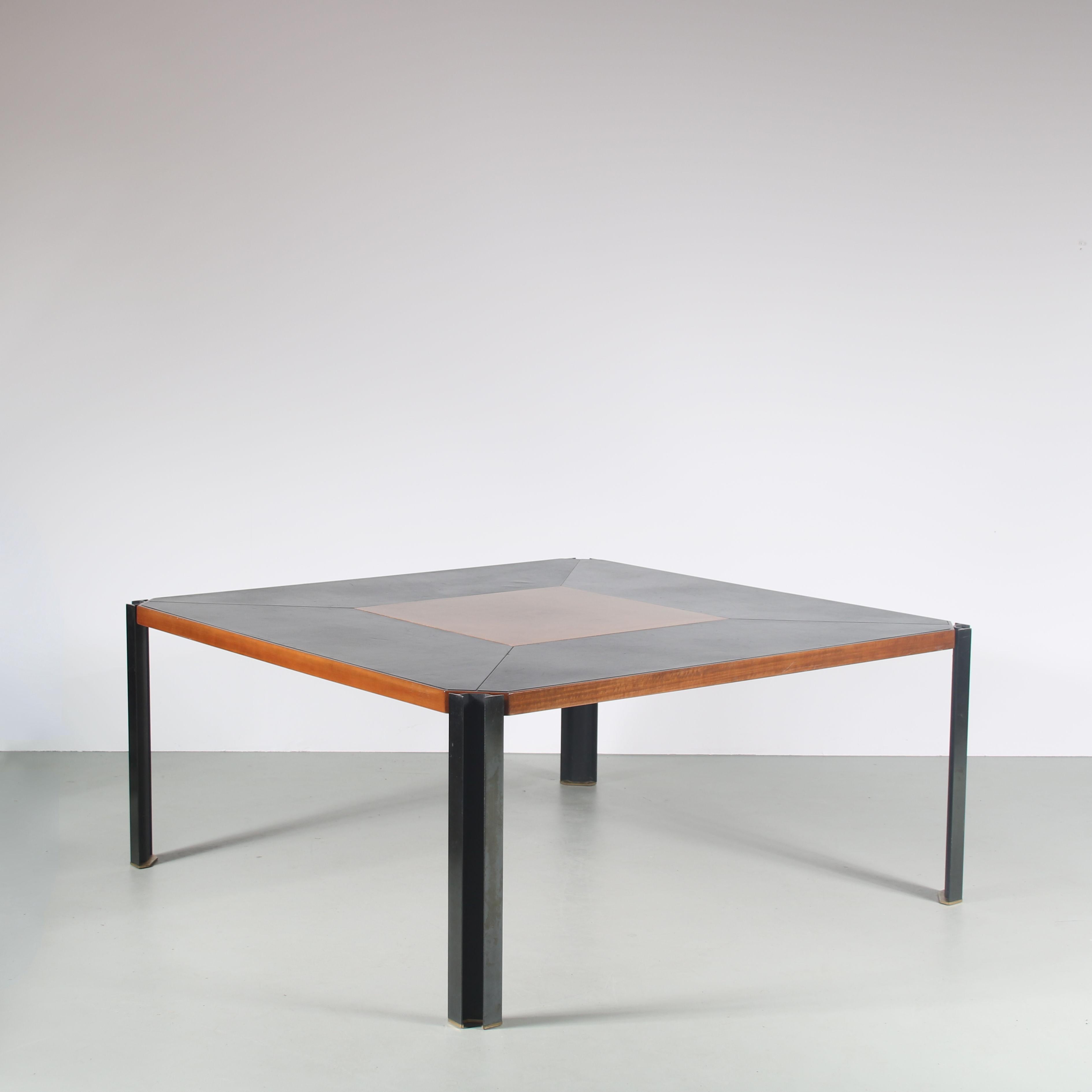 

A beautiful dining table, model “T210”, designed by Osvaldo Borsani and manufactured by Tecno Milano in Italy around 1950.

This eye-catching table rests on black cast iron legs and is made of warm brown hardwood with a leather inlay to the top.
