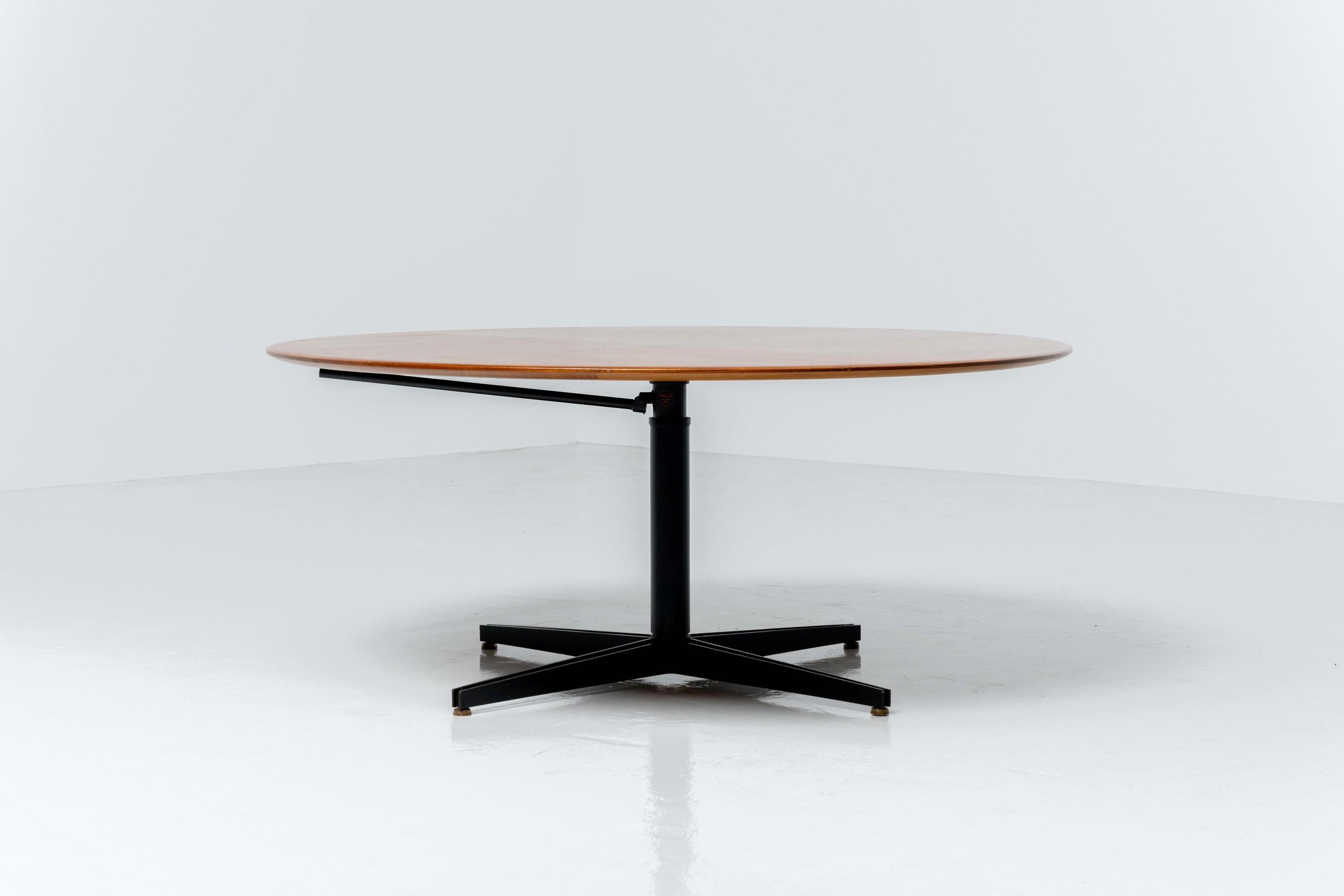 Italian Osvaldo Borsani T41 adjustable table Tecno Italy 1957