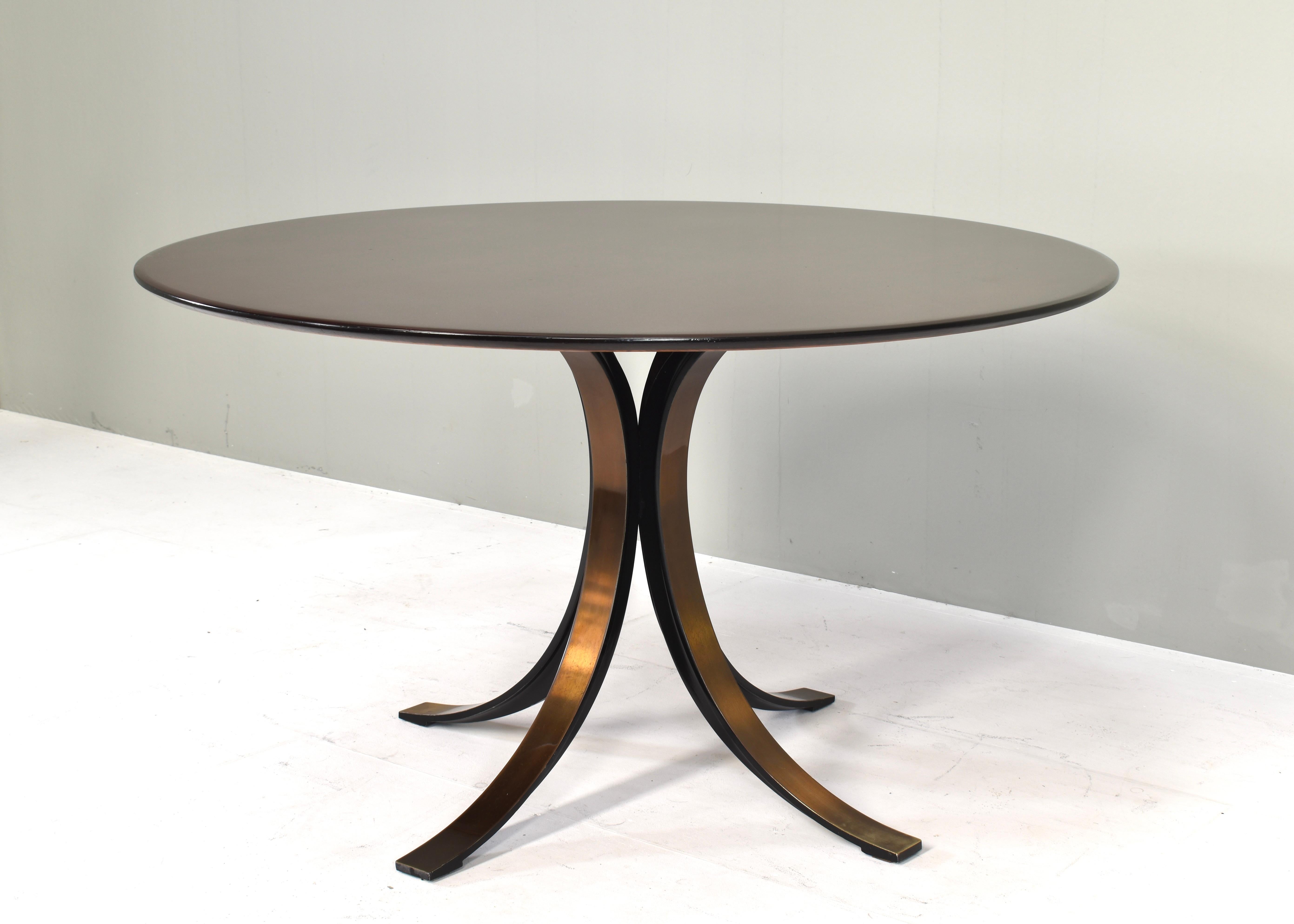 Mid-Century Modern Table de salle à manger ronde Osvaldo Borsani T69 par Tecno, Italie, vers 1960 en vente