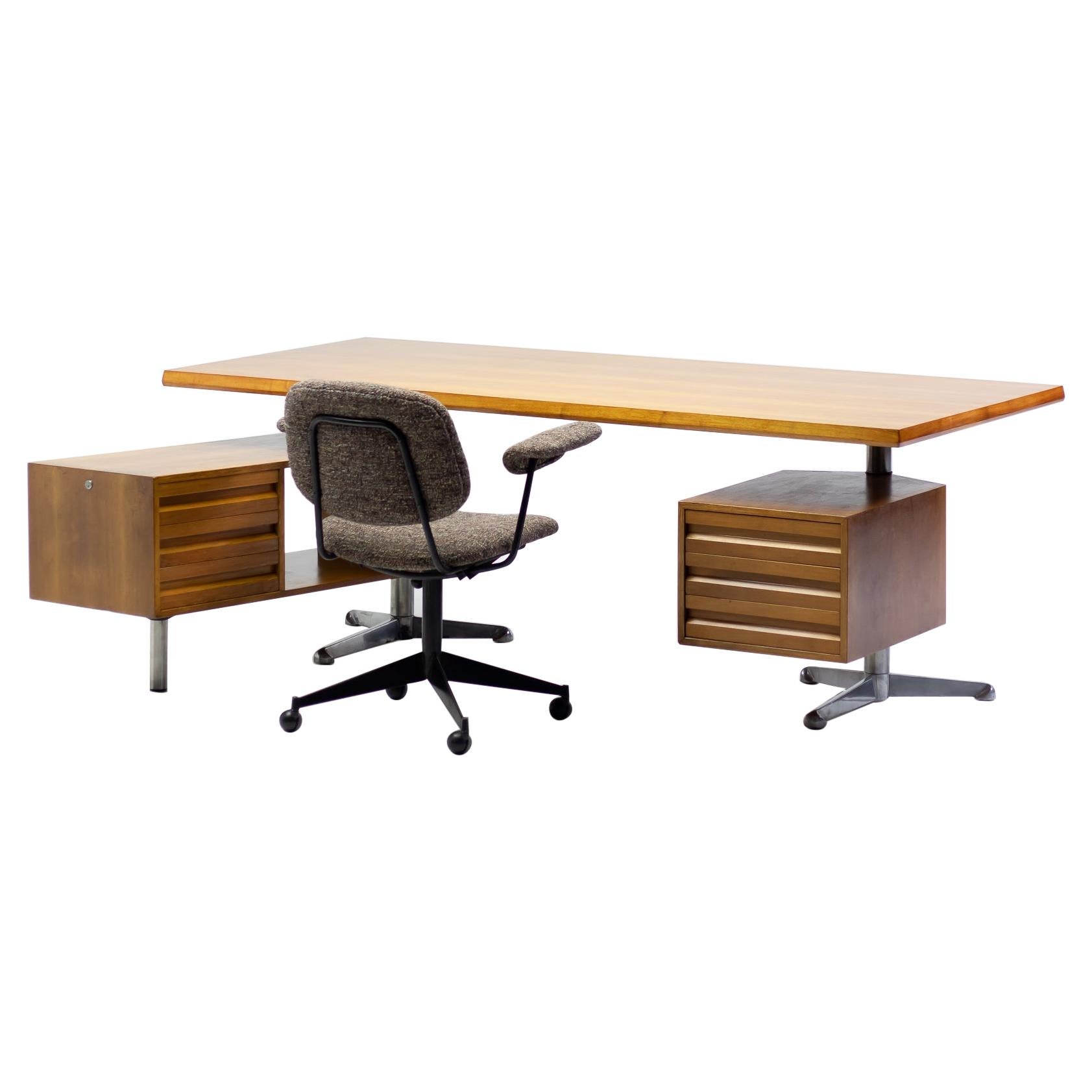 Osvaldo Borsani T95 Executive Desk with Matching Desk Chair