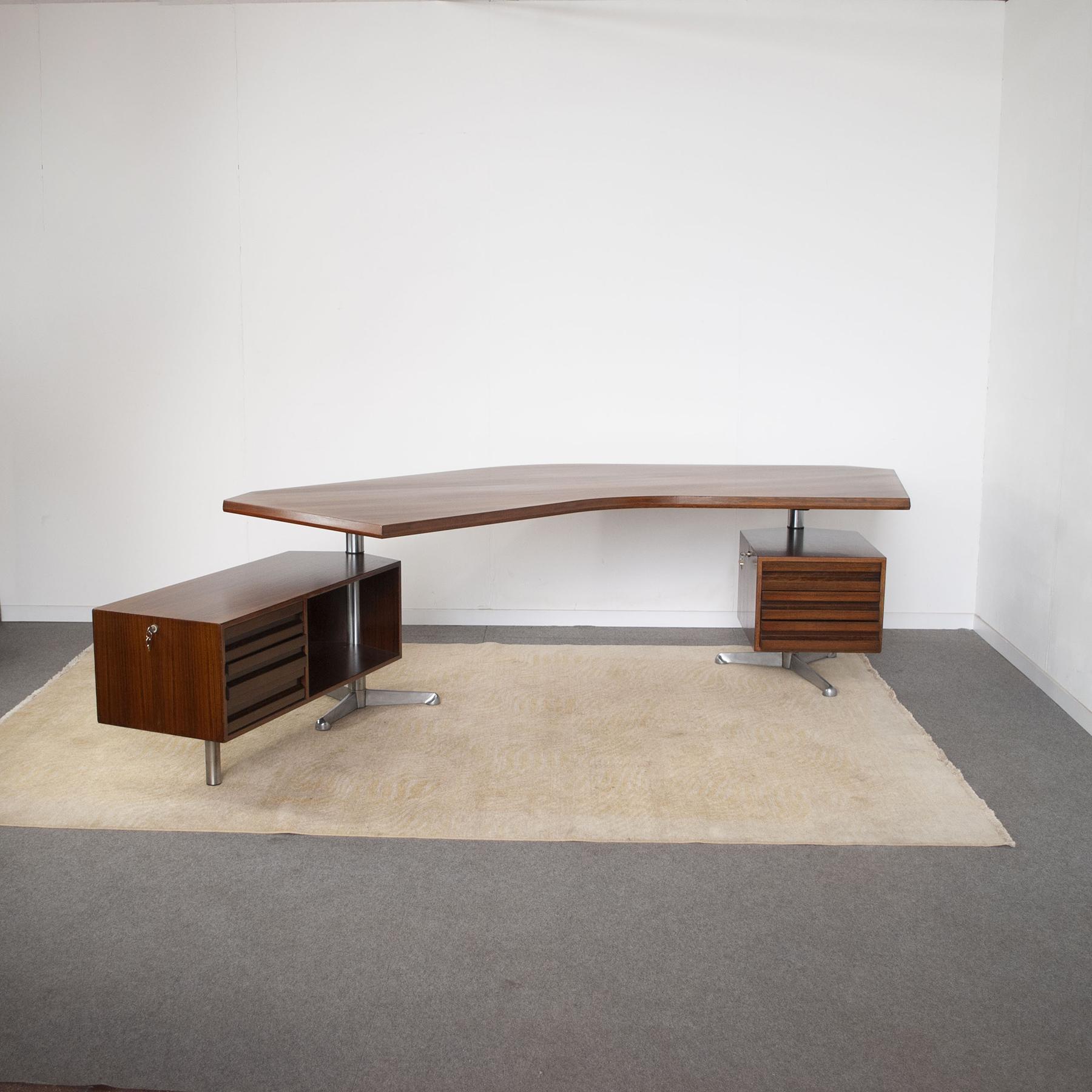 Mid-20th Century Osvaldo Borsani T96 Desk for Tecno Late Sixties