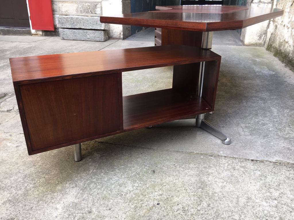 Osvaldo Borsani T96 Rosewood & Steel Boomerang Writing Desk by Tecno, Italy 1956 12