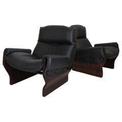 Osvaldo Borsani Tecno Italian Midcentury Wood Leather "Canada" Armchairs 1965