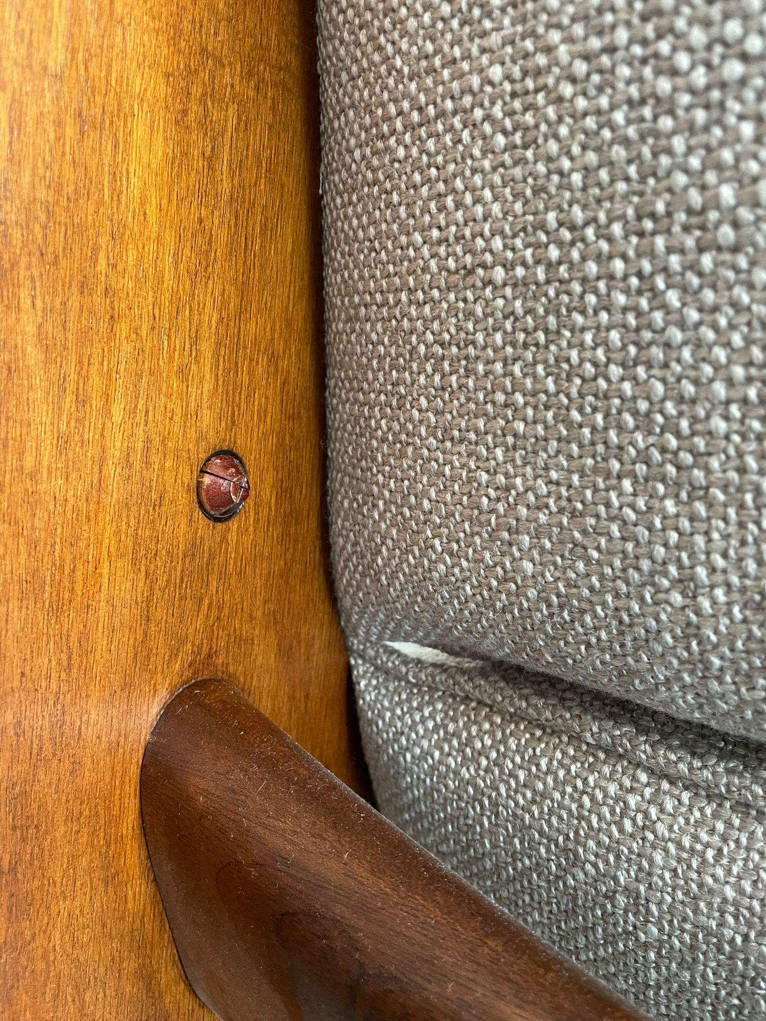 Osvaldo Borsani Tecno Pair of P110 Canada Lounge Chair Fabric Walnut Italy 1965 4