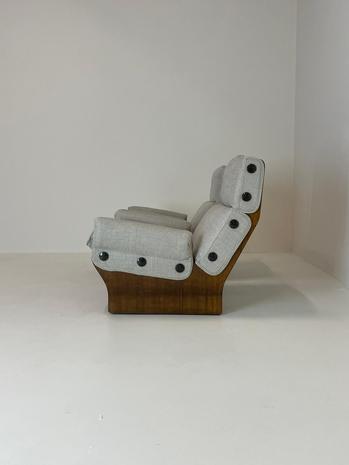 Italian Osvaldo Borsani Tecno Pair of P110 Canada Lounge Chair Fabric Walnut Italy 1965