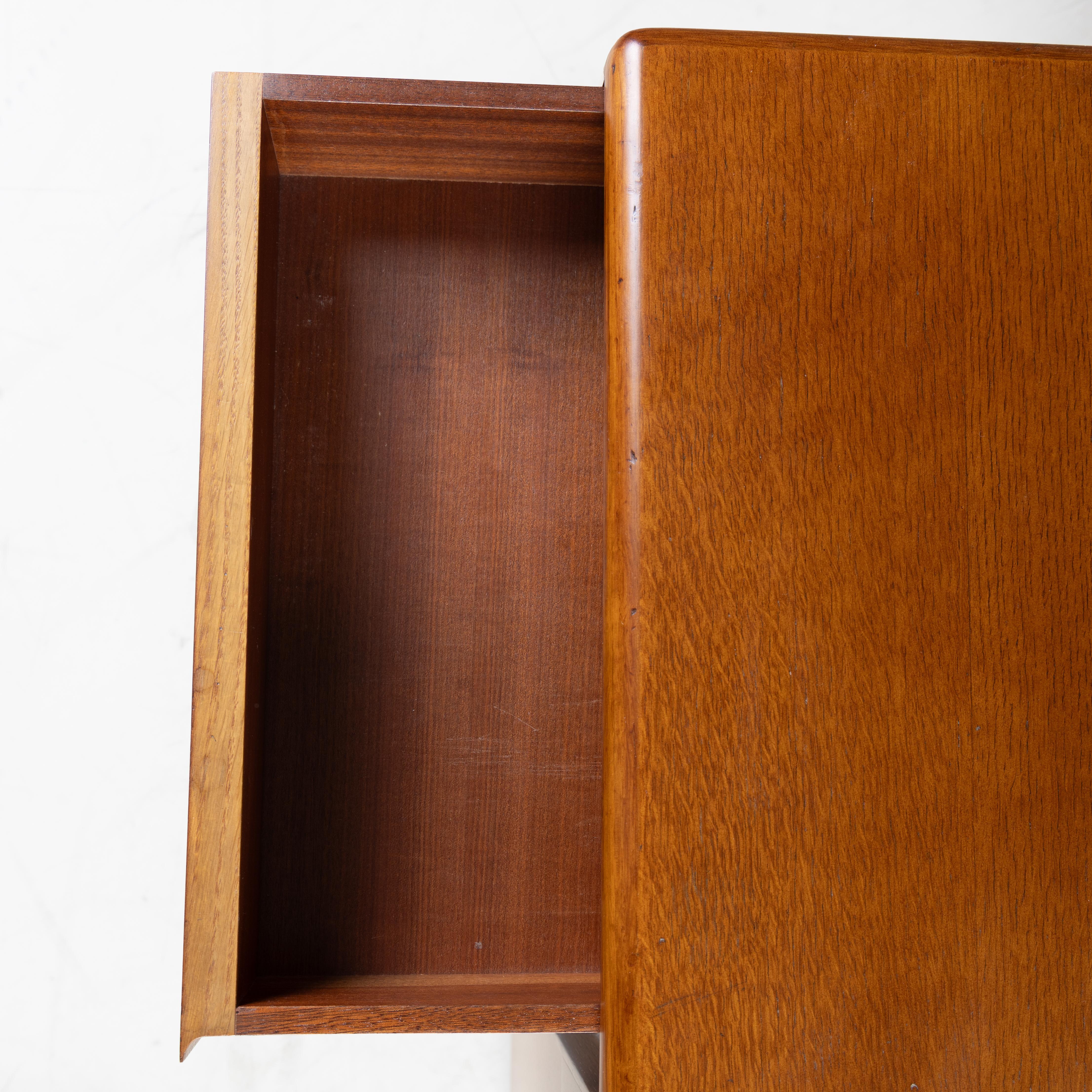 Cassettiera in legno Osvaldo Borsani Tecno, 1960 in vendita 6