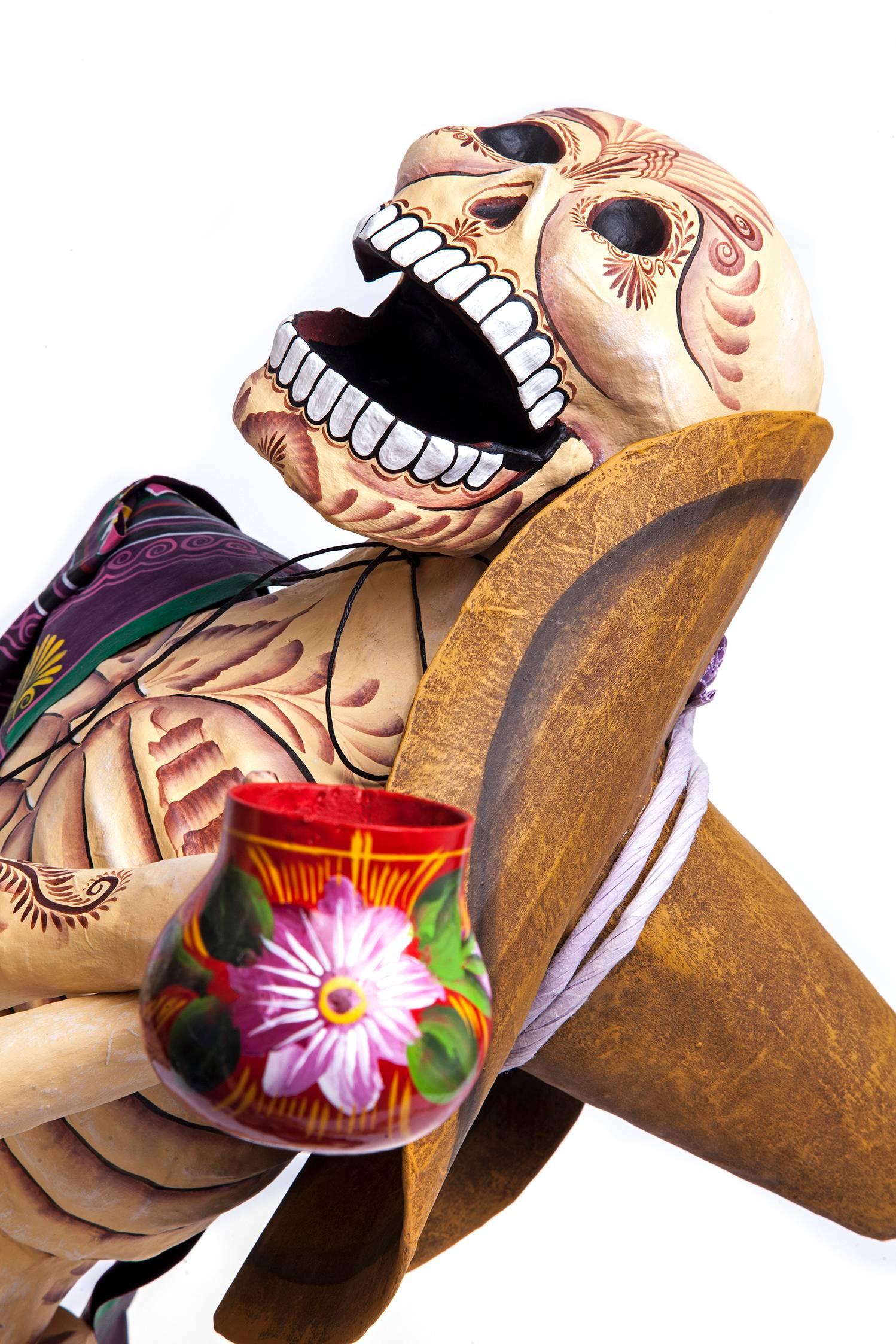 17'' Los Compadres / Mexican Folk Art Carton Sculpture 6