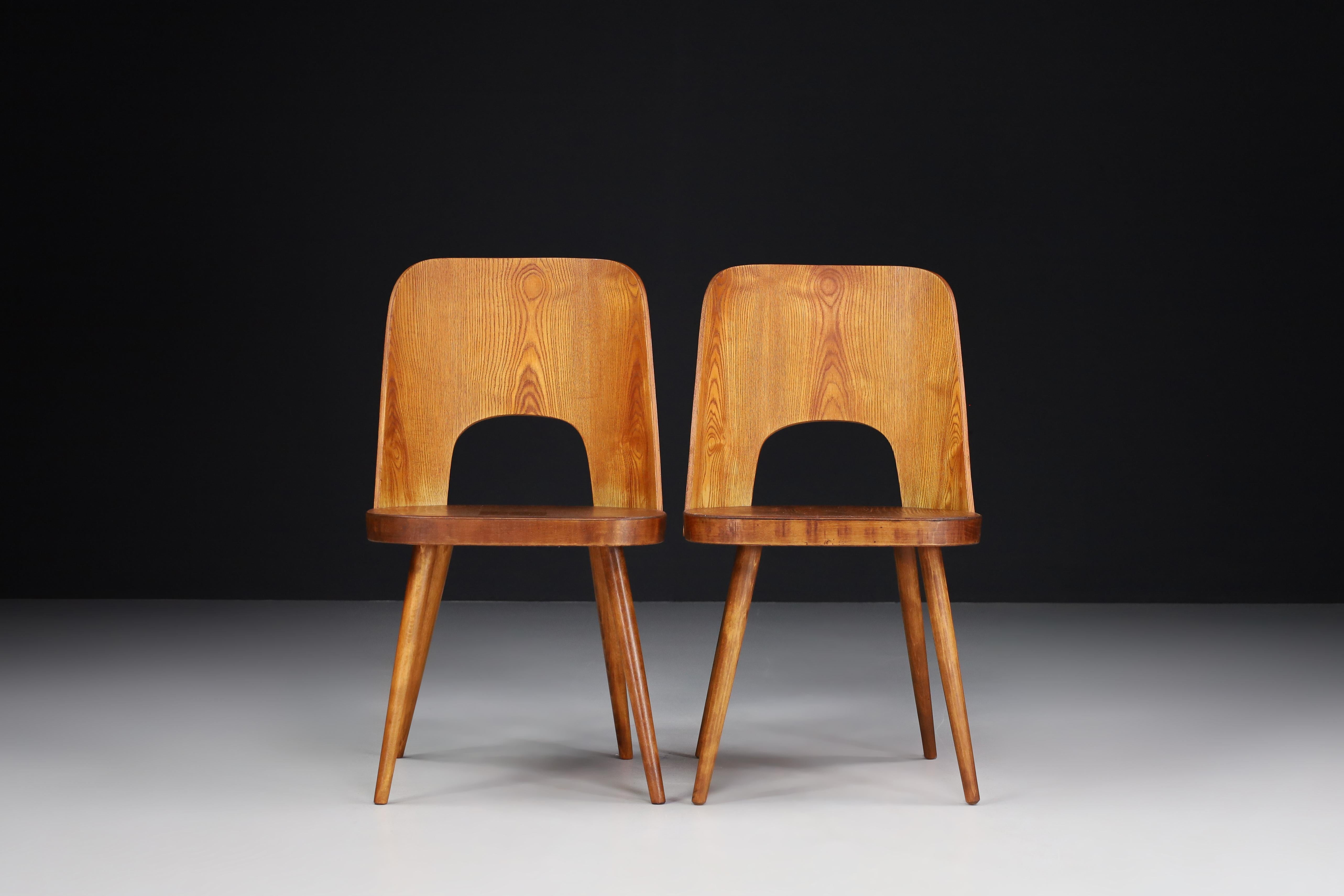 Oswald Haerdtl Beech Dining Chairs, 1950s  For Sale 4
