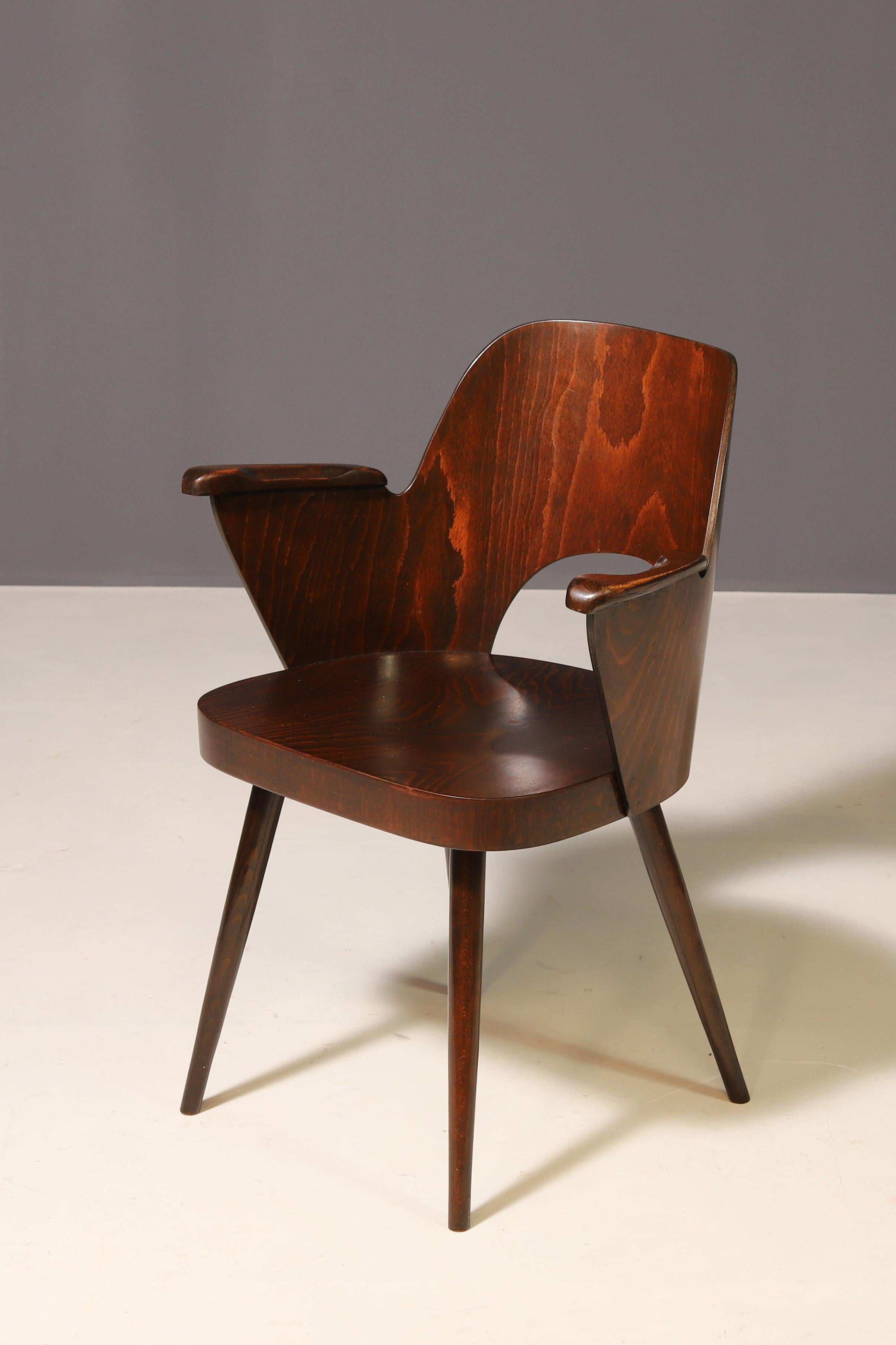 Oswald Haerdtl - Silla de diseño de TON, años 60, última pieza disponible Art Decó en venta