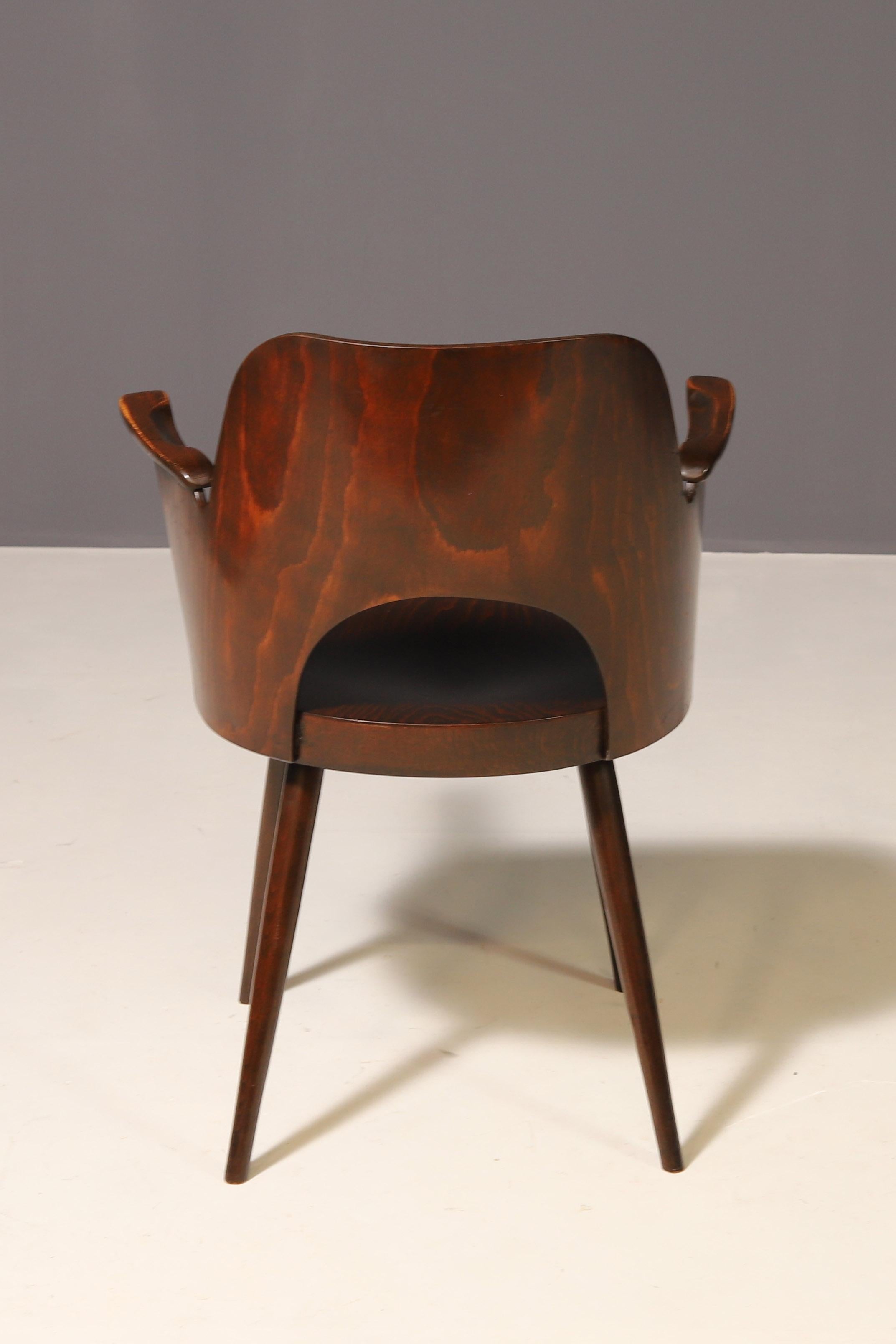 Oswald Haerdtl - Silla de diseño de TON, años 60, última pieza disponible siglo XX en venta