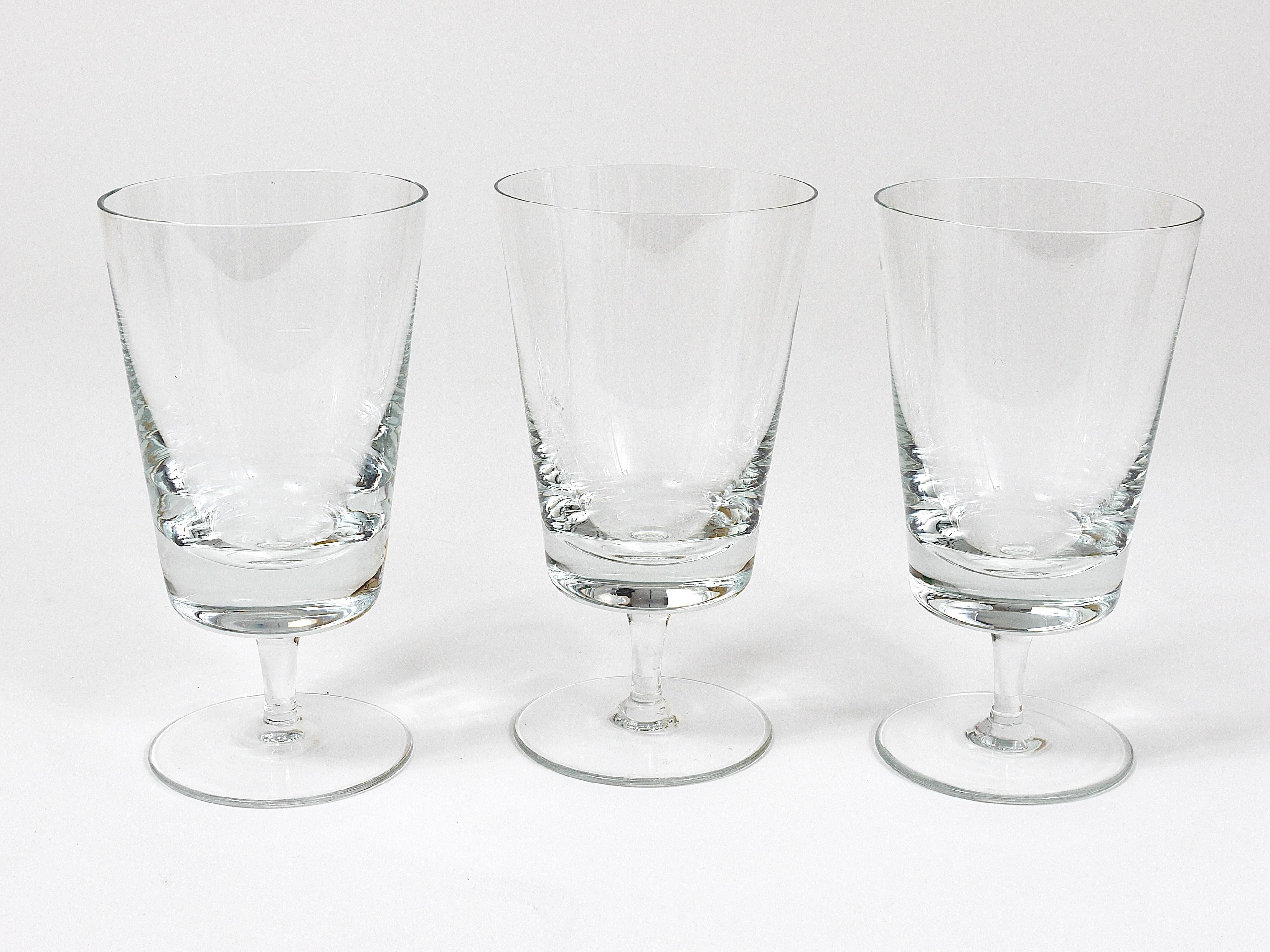 Mid-Century Modern Oswald Haerdtl Set of Six Mid-Century Crystal Wine Glasses, Austria, 1950s For Sale