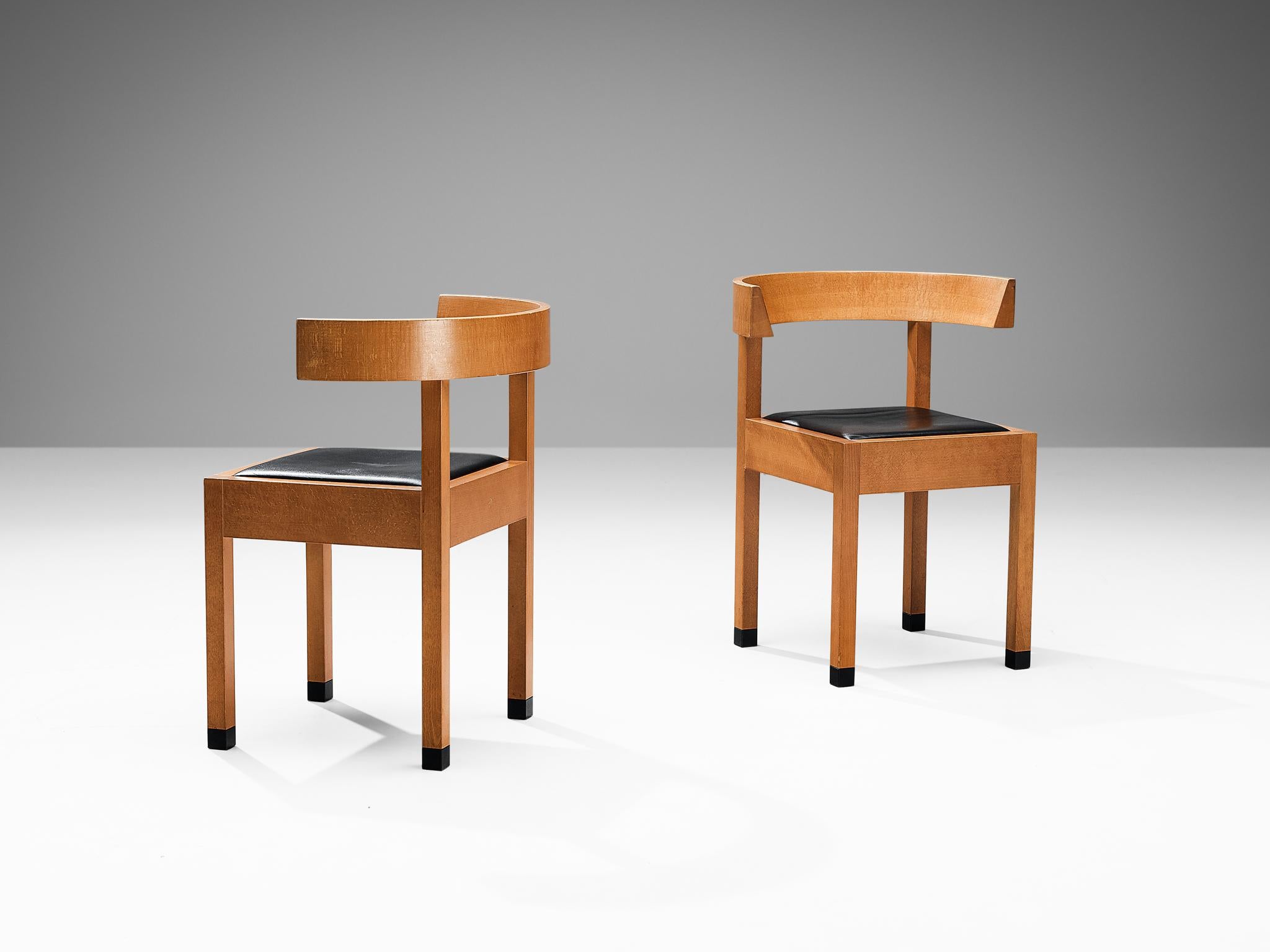 Oswald Mathias Ungers for Draenert, pair of 'Leonardo' dining chairs, beech, leather, Germany, design 1988

This pair of 'Leonardo' dining chairs are designed by Oswald Mathias Ungers. Professor Oswald Mathias Ungers was regarded as a strong