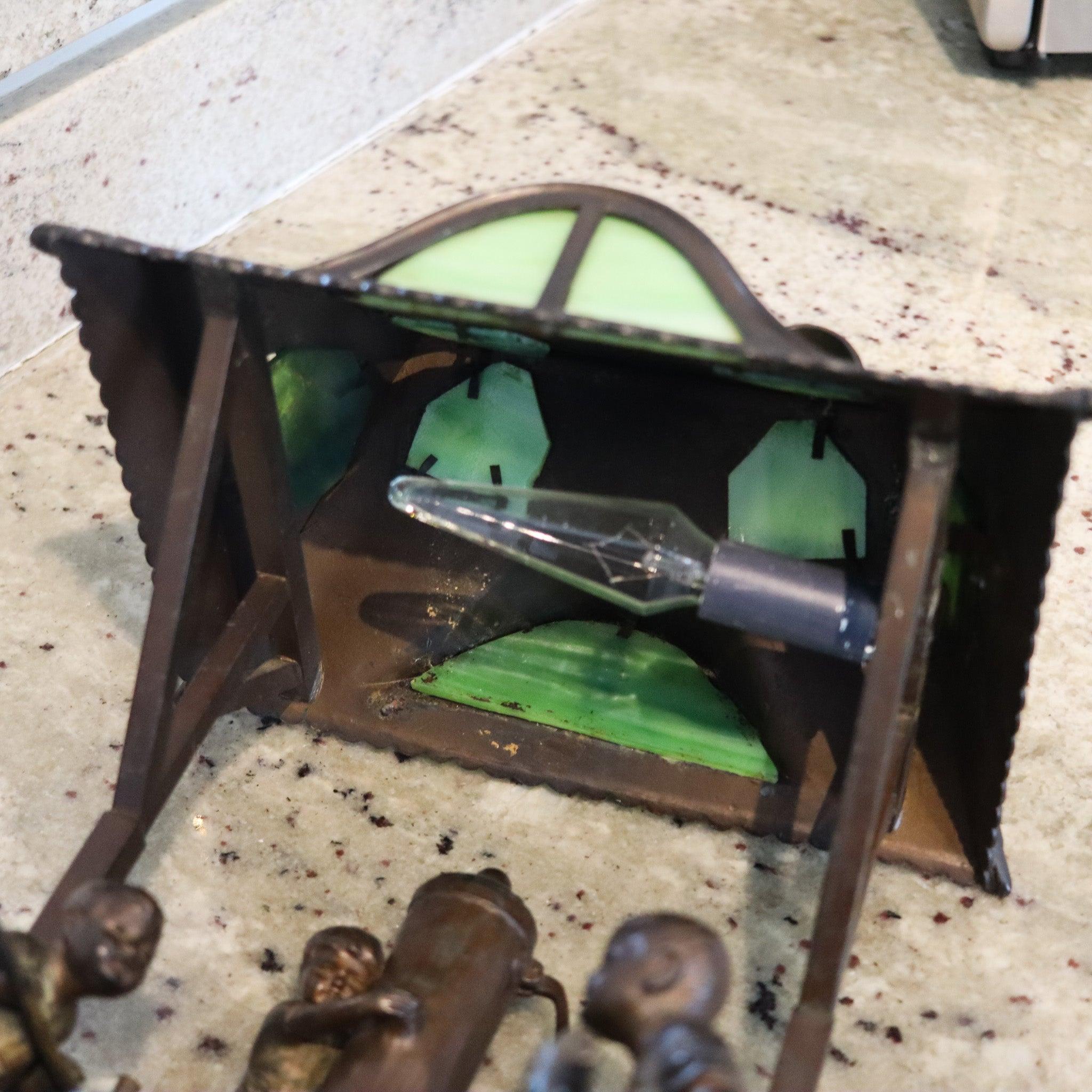 Lampe de bureau osWALD SCHIMMELPFENNIG 1890 avec des enfants dans une pompe à eau en vente 5