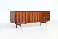 Credenza Oswald Vermaercke 'Paola' in palissandro V-Form Belgio 1960