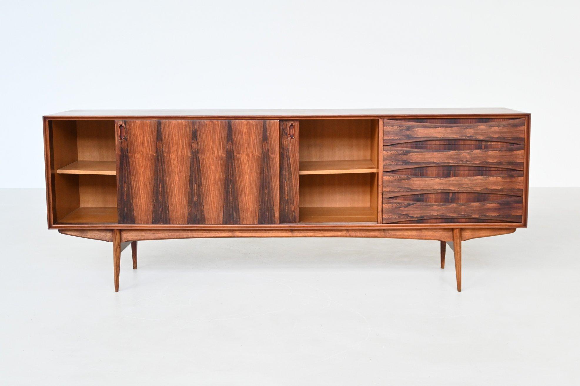 Danish Oswald Vermaercke 'Paola' sideboard rosewood V Form Belgium 1960 For Sale