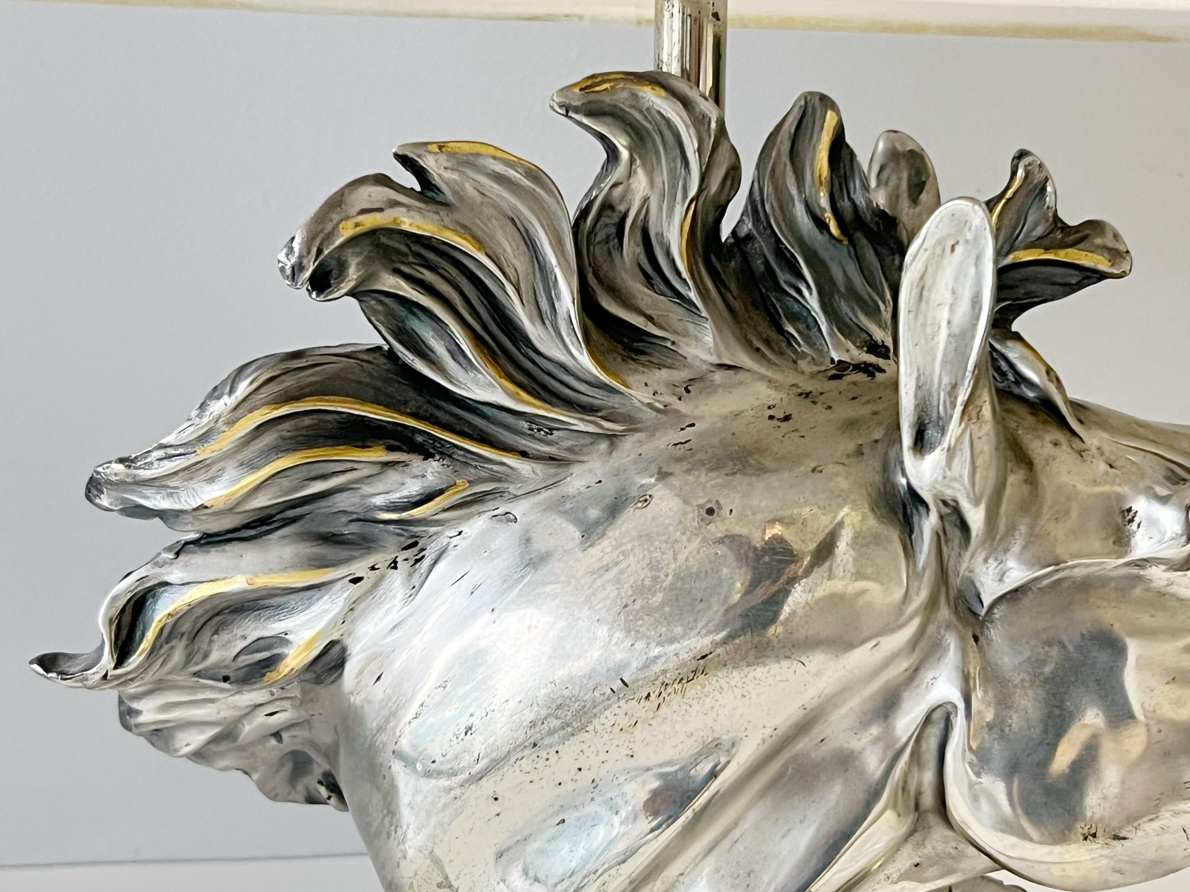 Lampada da tavolo a cavallo grande in argento di Otavianni in vendita 5
