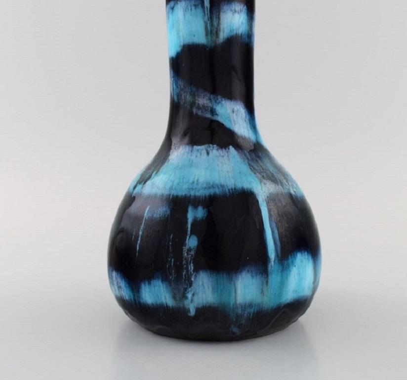 Otello Rosa für Miracoli, Venezia, Große einzigartige Vase aus glasiertem Steingut (Glasiert) im Angebot