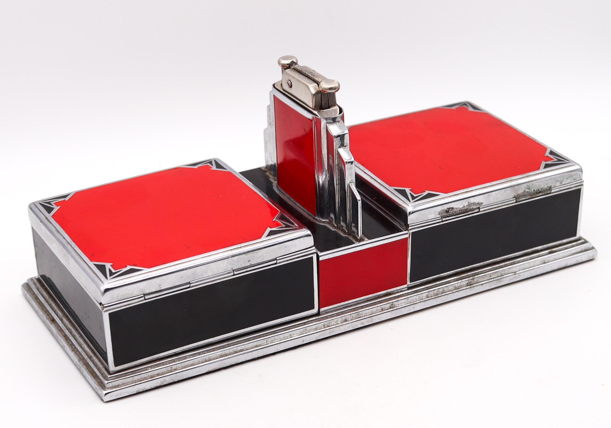 Hand-Crafted Otis Elgin Craft 1928 Art Deco Desk Cigarette Box And Lighter In Lacquered Steel For Sale