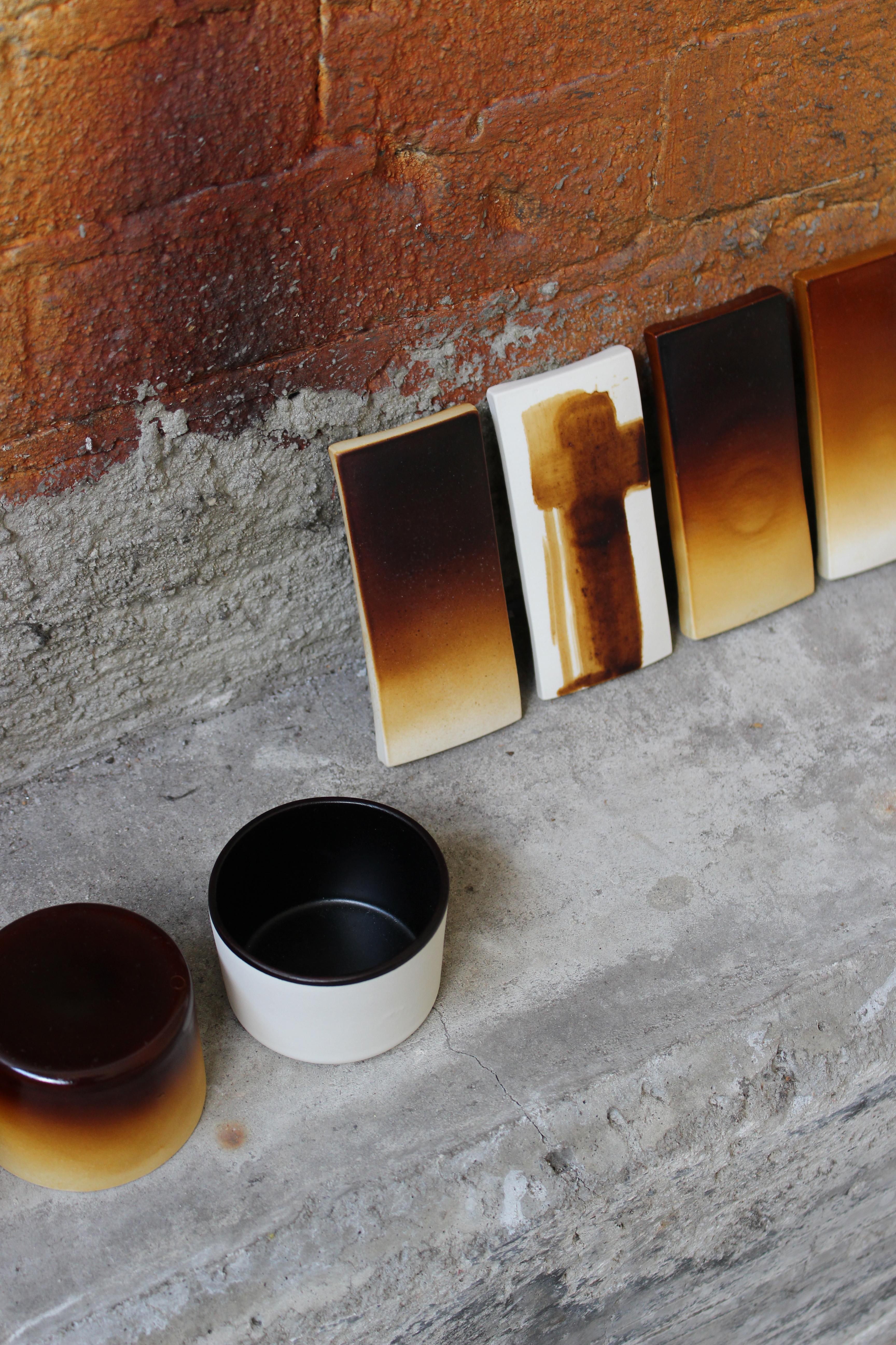 Ott Another Paradigmatic Handmade Ceramic High-Plate by Studio Yoon Seok-Hyeon For Sale 5