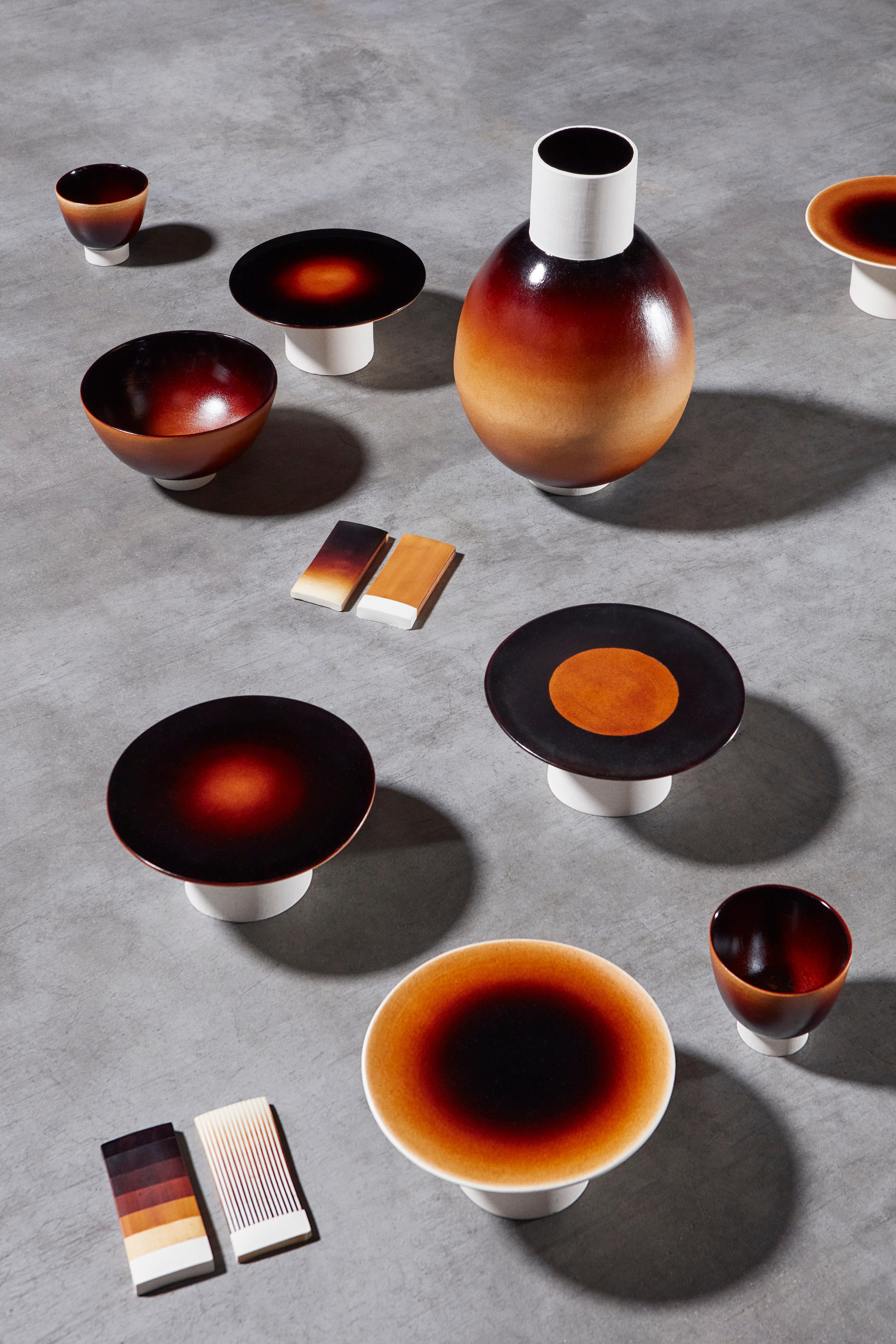 Dutch Ott Another Paradigmatic Handmade Ceramic Vase by Studio Yoon Seok-Hyeon For Sale