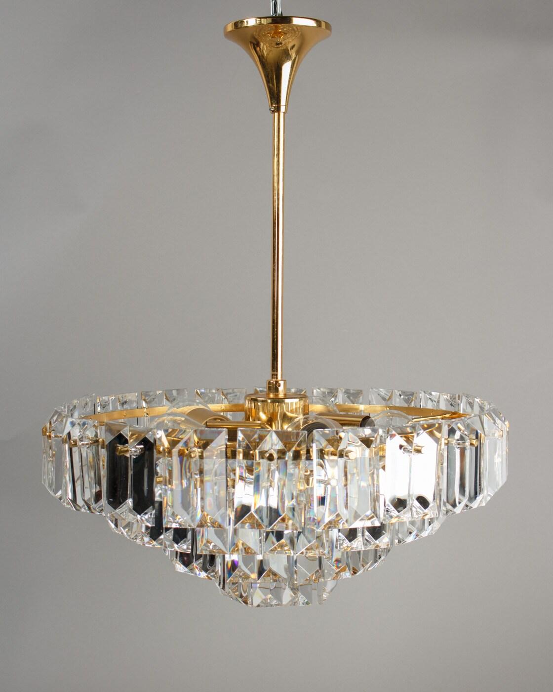 OTT Crystal Chandelier, Germany, 1970 In Good Condition For Sale In Bronx, NY