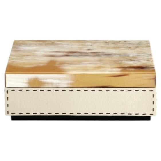 Ottavia Box in Glossy Horn, Ebony Veneer & Aida Pebbled Leather by Arcahorn