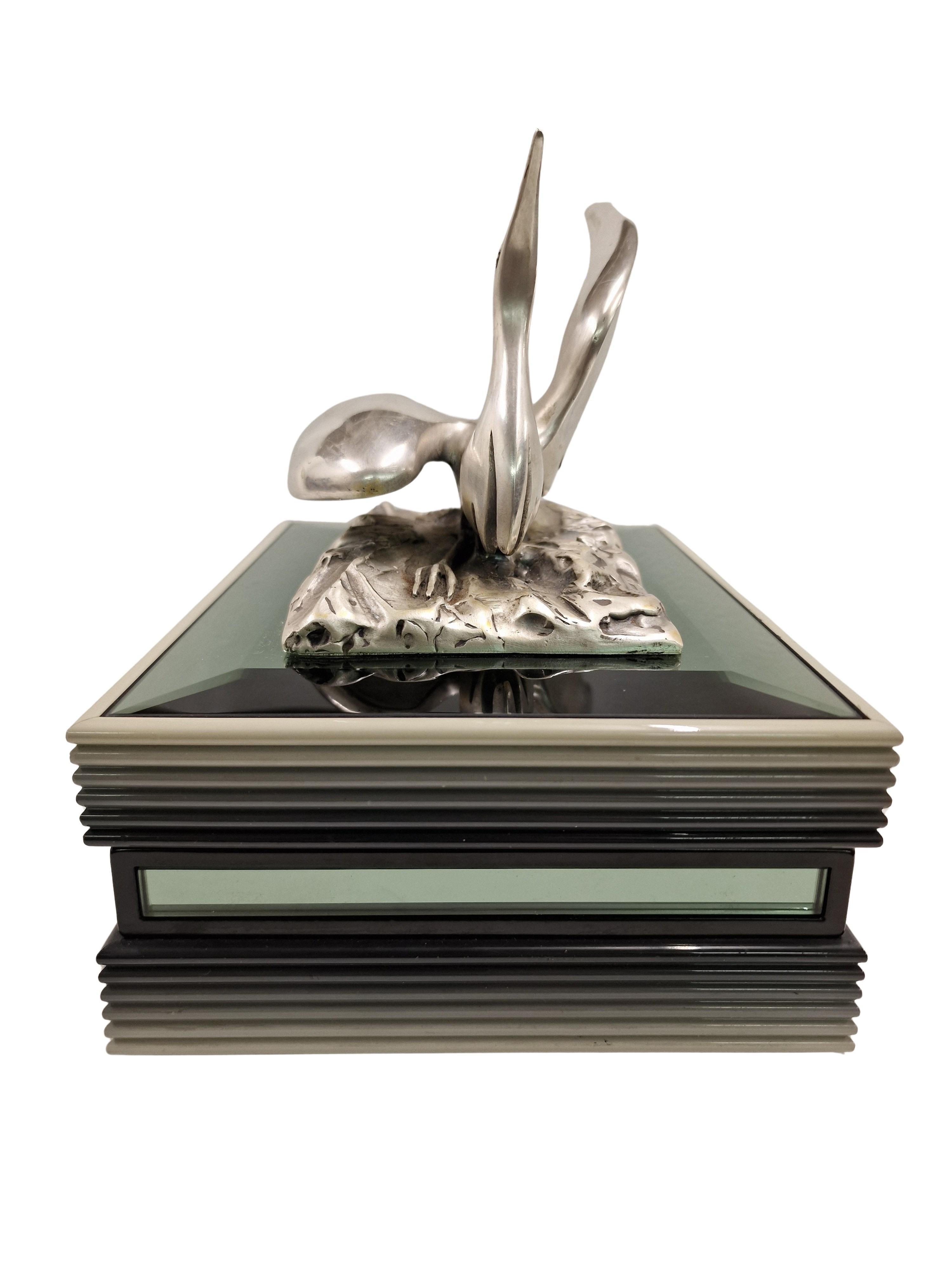 Caja con tapa de plata de ley italiana de mediados de siglo Ottaviani con grulla de pájaro, años 70 en Bueno Estado en Wien, AT