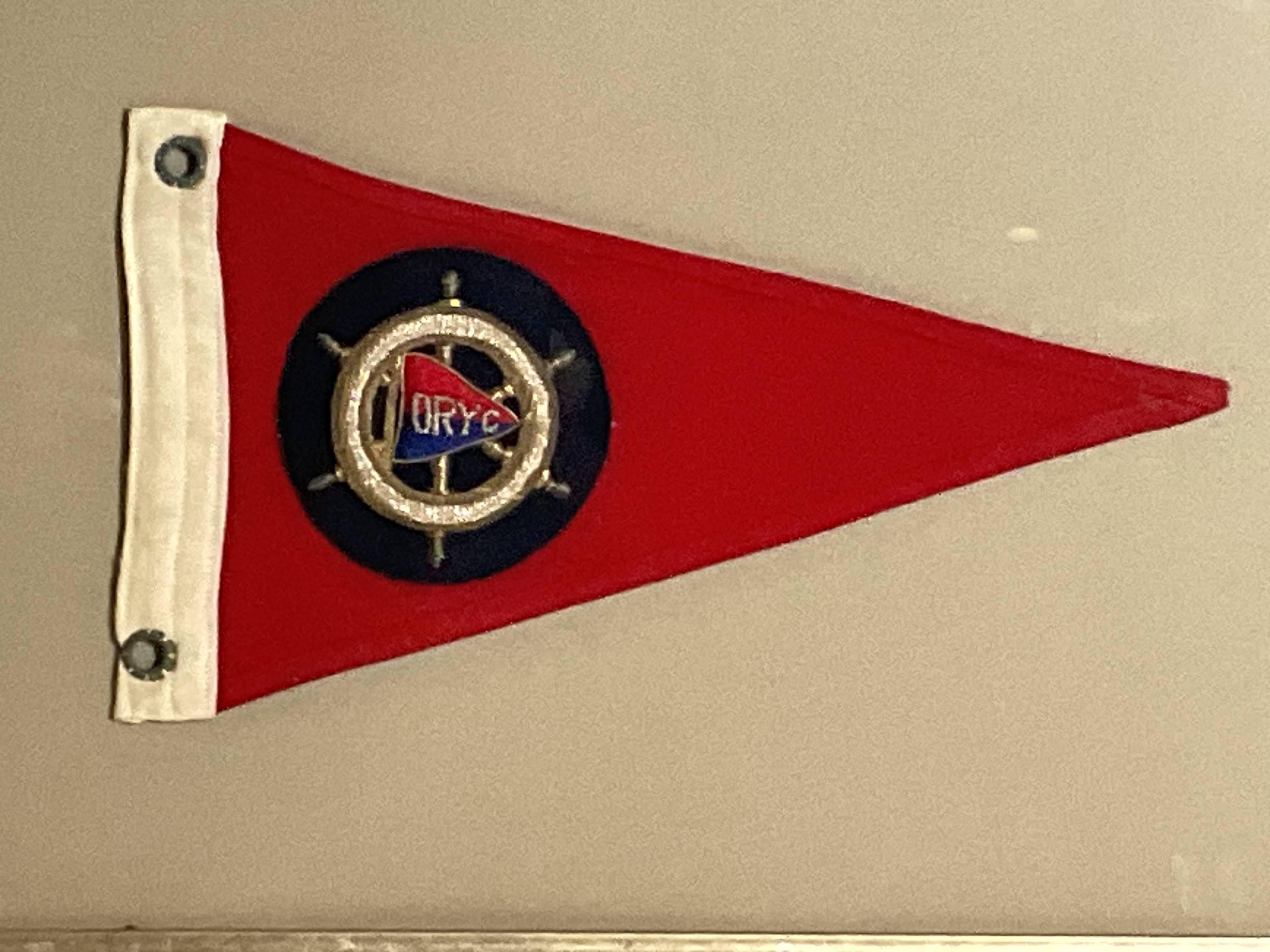 Ottawa River Yacht Club Flag In Good Condition For Sale In Norwell, MA
