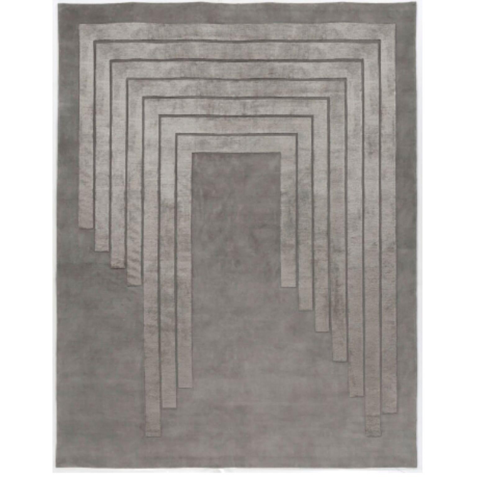 OTTO 200 rug by Illulian
Dimensions: D300 x H200 cm 
Materials: Wool 50%, Silk 50%
Variations available and prices may vary according to materials and sizes. 

Illulian, historic and prestigious rug company brand, internationally renowned in