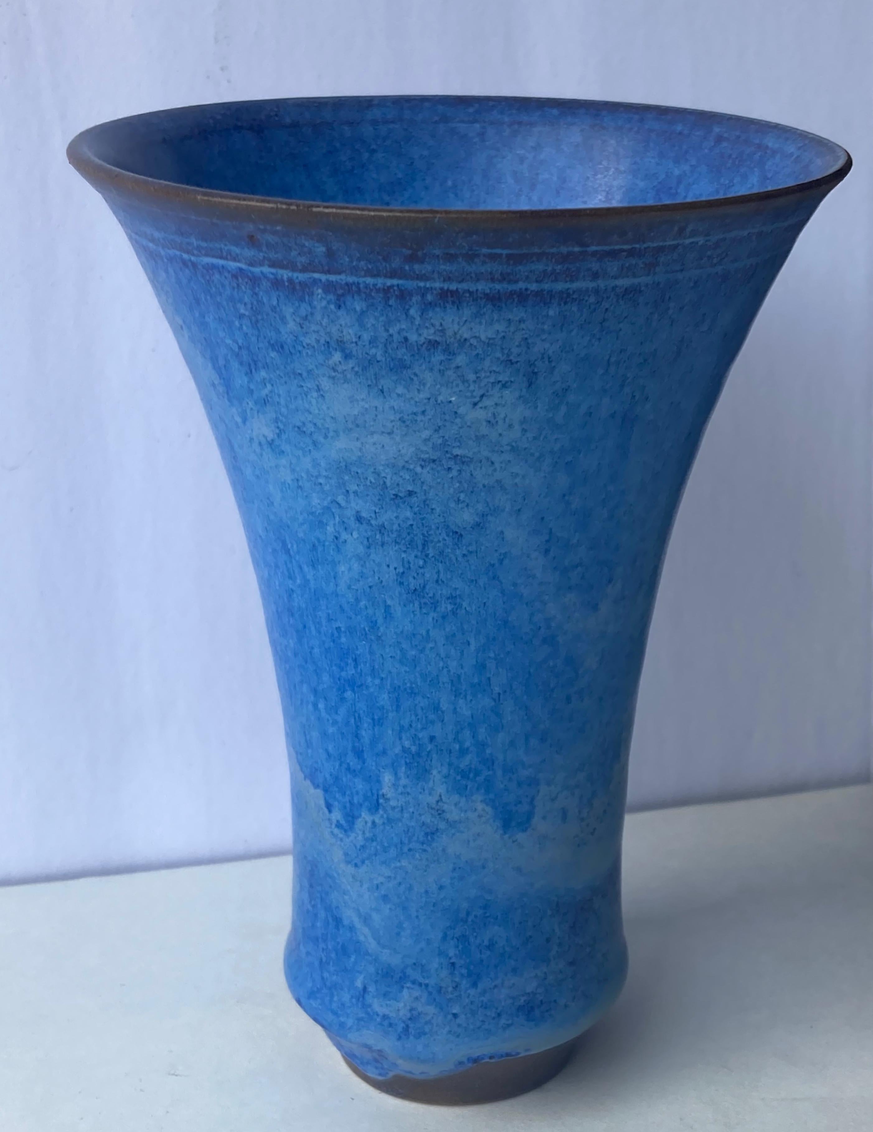 Hand-Crafted Otto and Gertrud Natzler Ceramic / Pottery, Blue Glaze, Vase, Signed