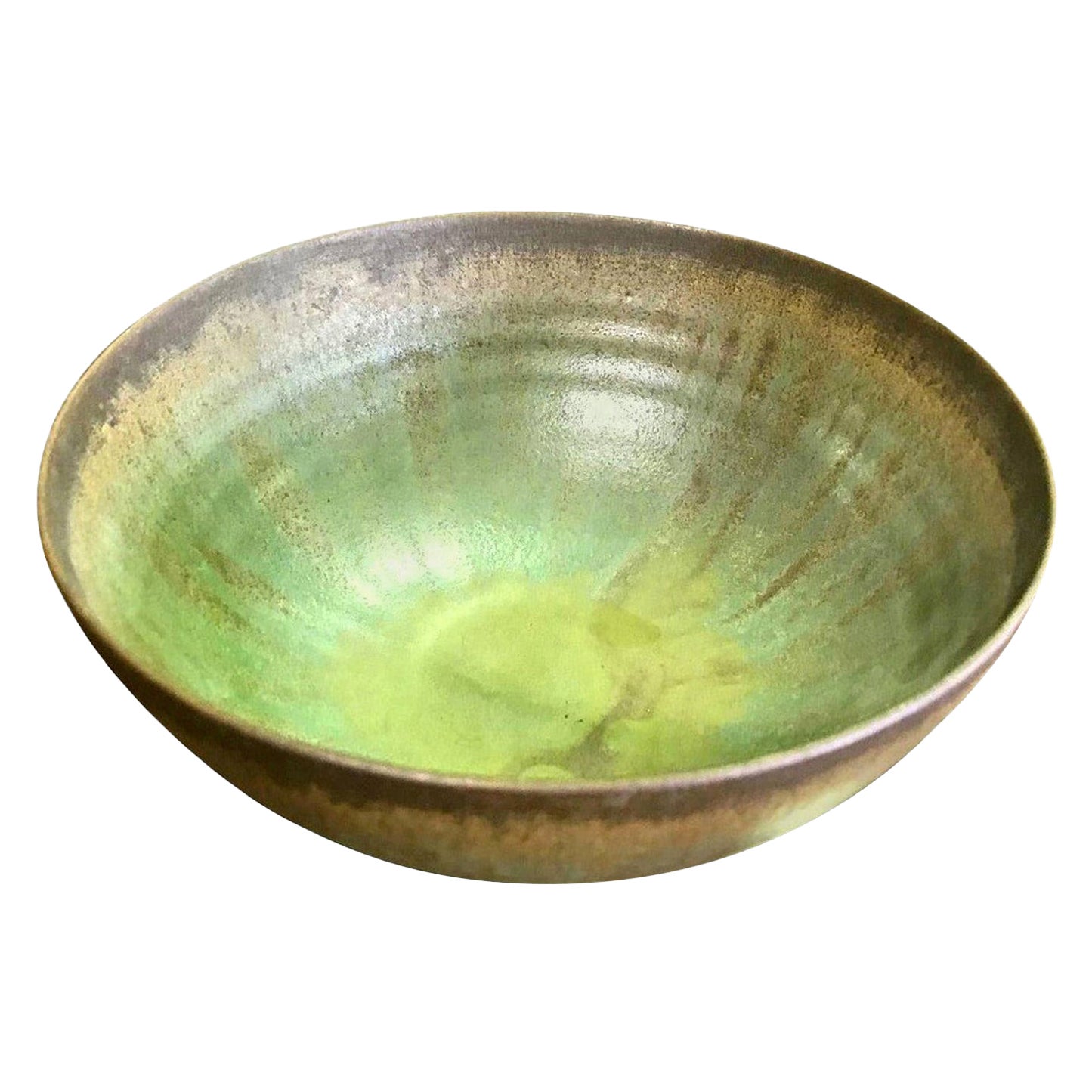 Otto and Gertrud Natzler Signed Green Lava Glaze Bowl with Original Paper Label (Bol à glaçure de lave verte signé par Otto et Gertrud Natzler avec étiquette en papier d'origine) en vente