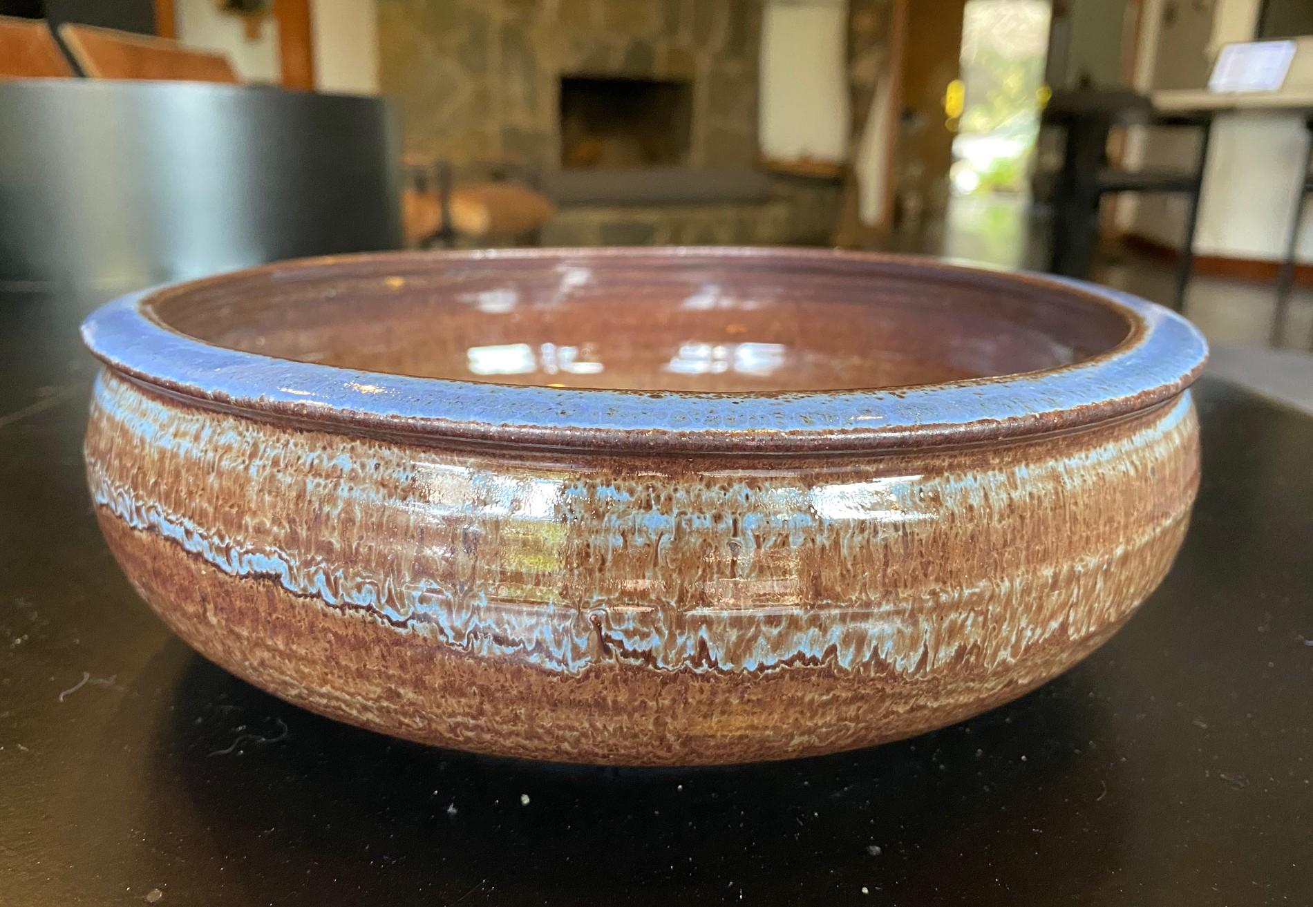 Otto und Vivika Heino Signiert Mitte des Jahrhunderts Moderne Couinard Art Studio Pottery Schale (Gebrannt) im Angebot
