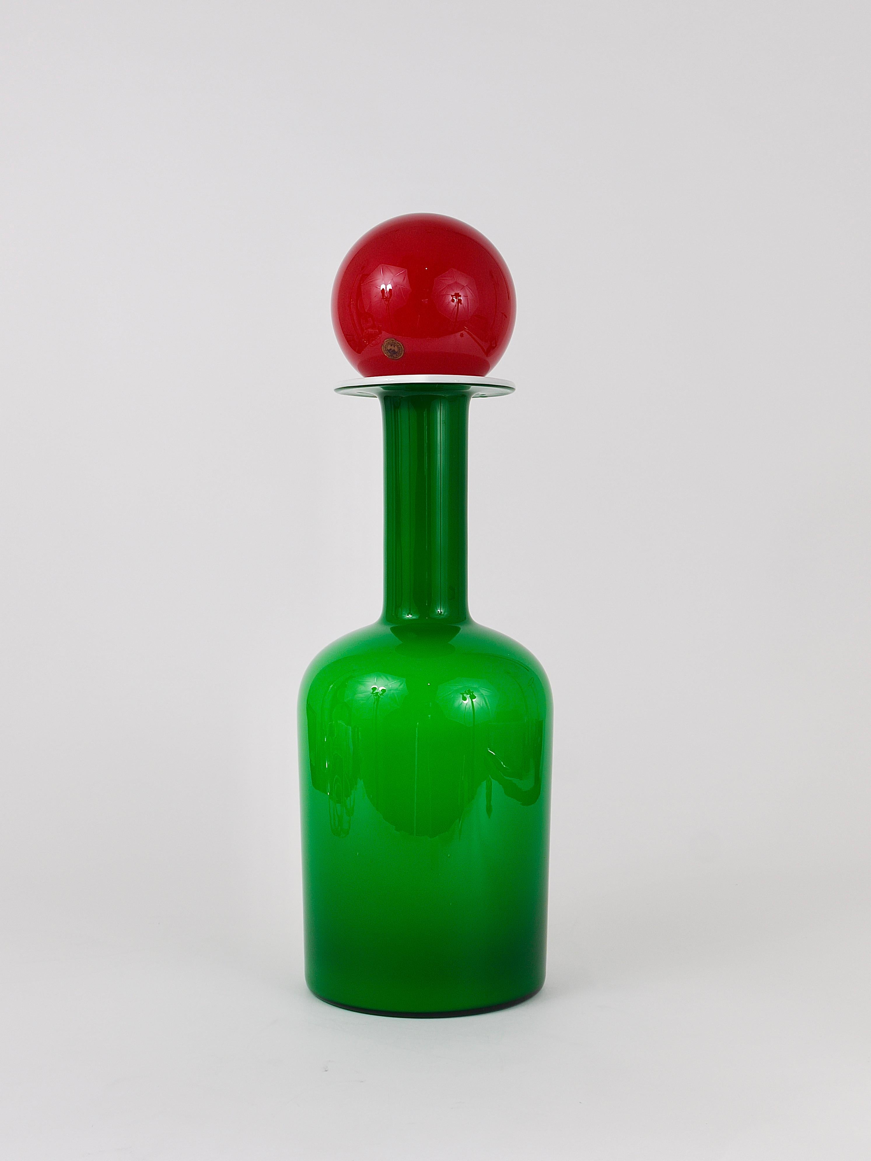 Mid-Century Modern Otto Bauer Gulvase Green and Red Bottle Vase, Holmegaard Kastrup, 1960s