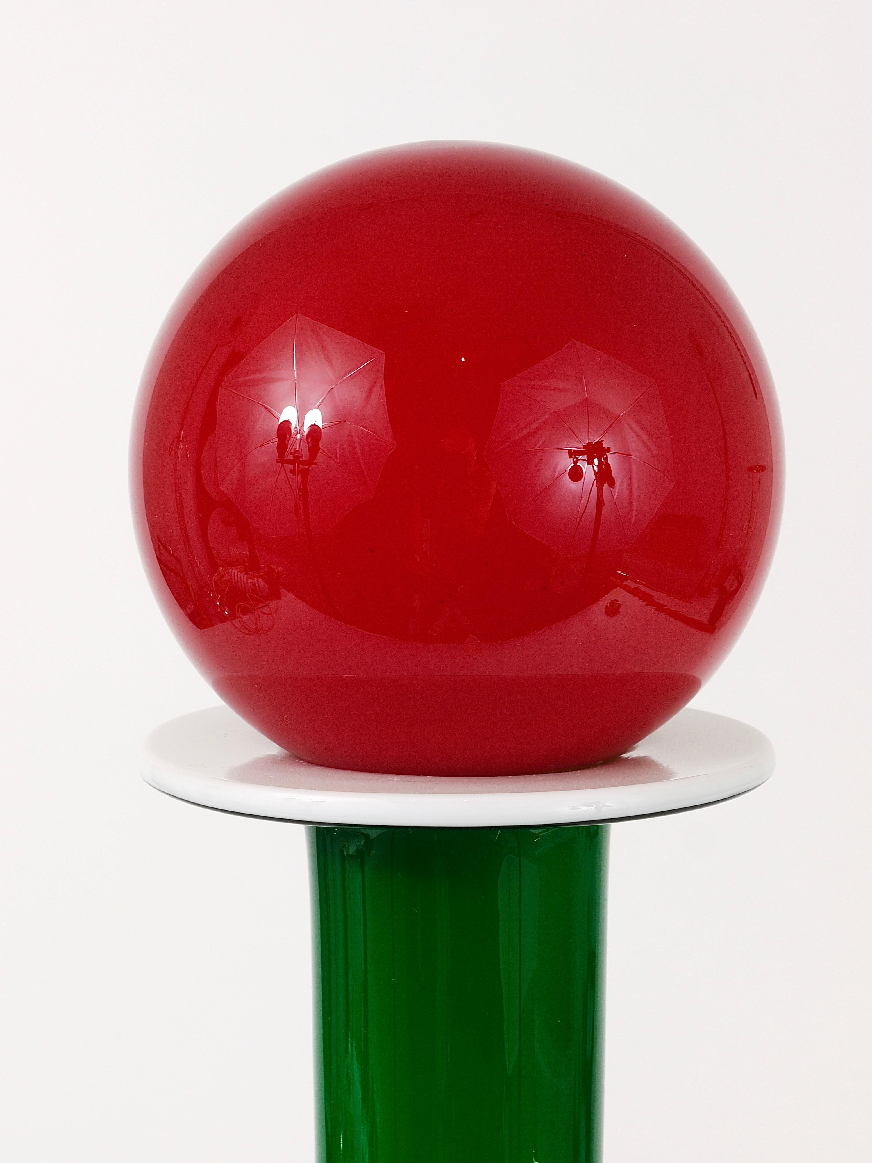 Otto Bauer Gulvase Green and Red Bottle Vase, Holmegaard Kastrup, 1960s 2