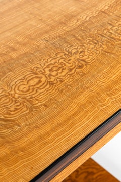 Otto & Bo Wretling Table Model Ideal Produced by Otto Wretling in Sweden