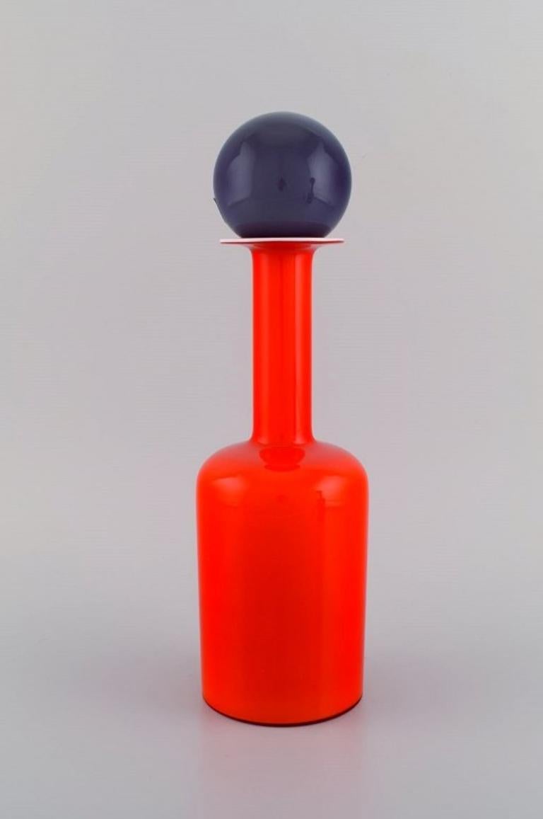 Otto Brauer for Holmegaard, Four Large Bottles in Mouth-Blown Art Glass In Excellent Condition For Sale In Copenhagen, DK