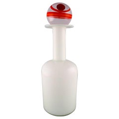Otto Brauer for Holmegaard, Large Vase / Bottle in White Art Glass with Ball