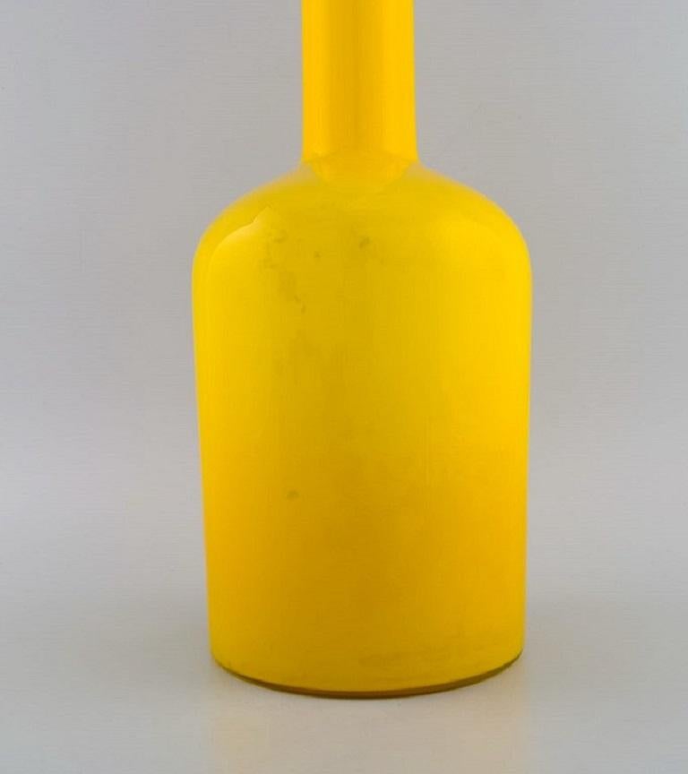 Otto Brauer for Holmegaard, Large Vase / Bottle in Yellow Art Glass, 1960s In Excellent Condition In Copenhagen, DK